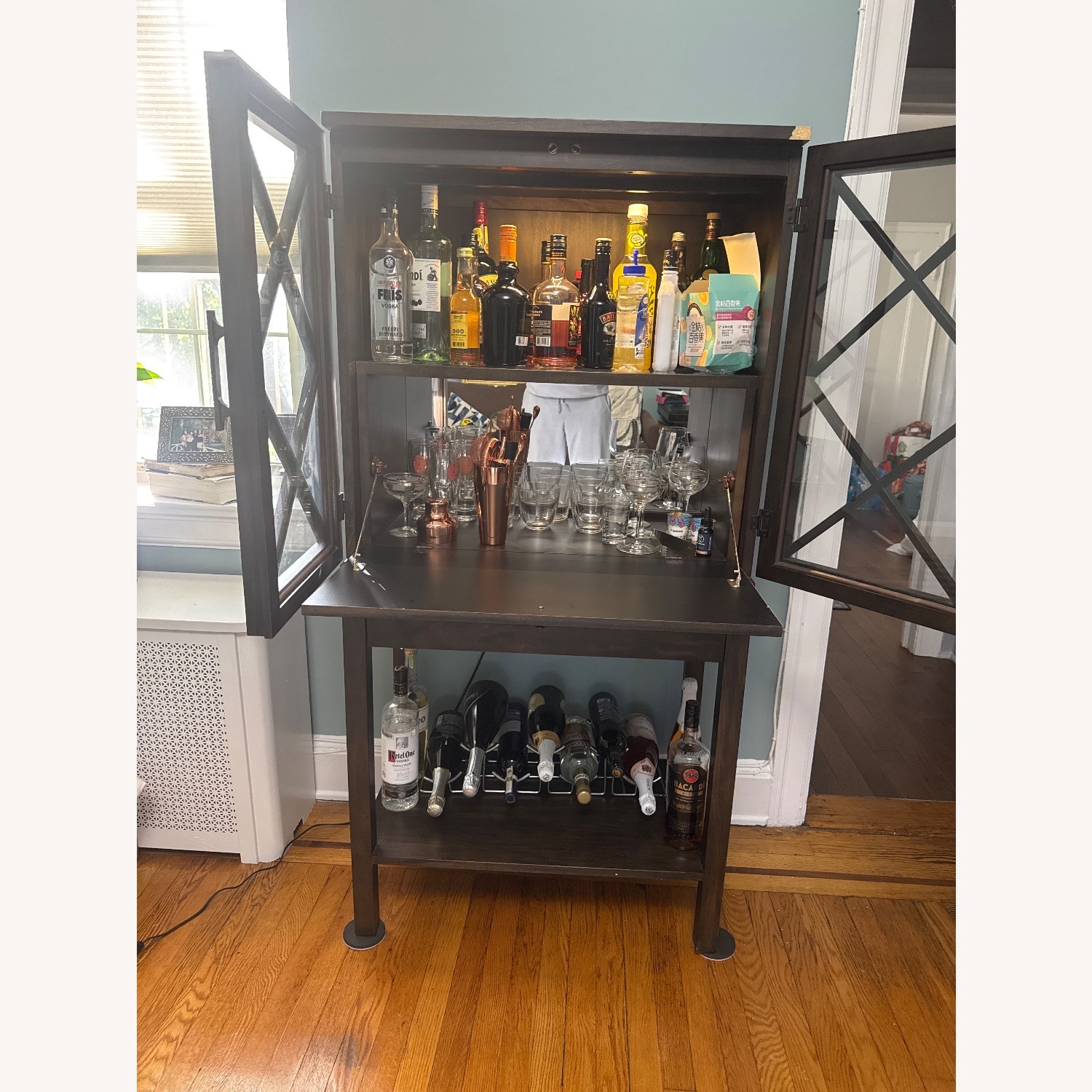 Free Standing Bar - image-3