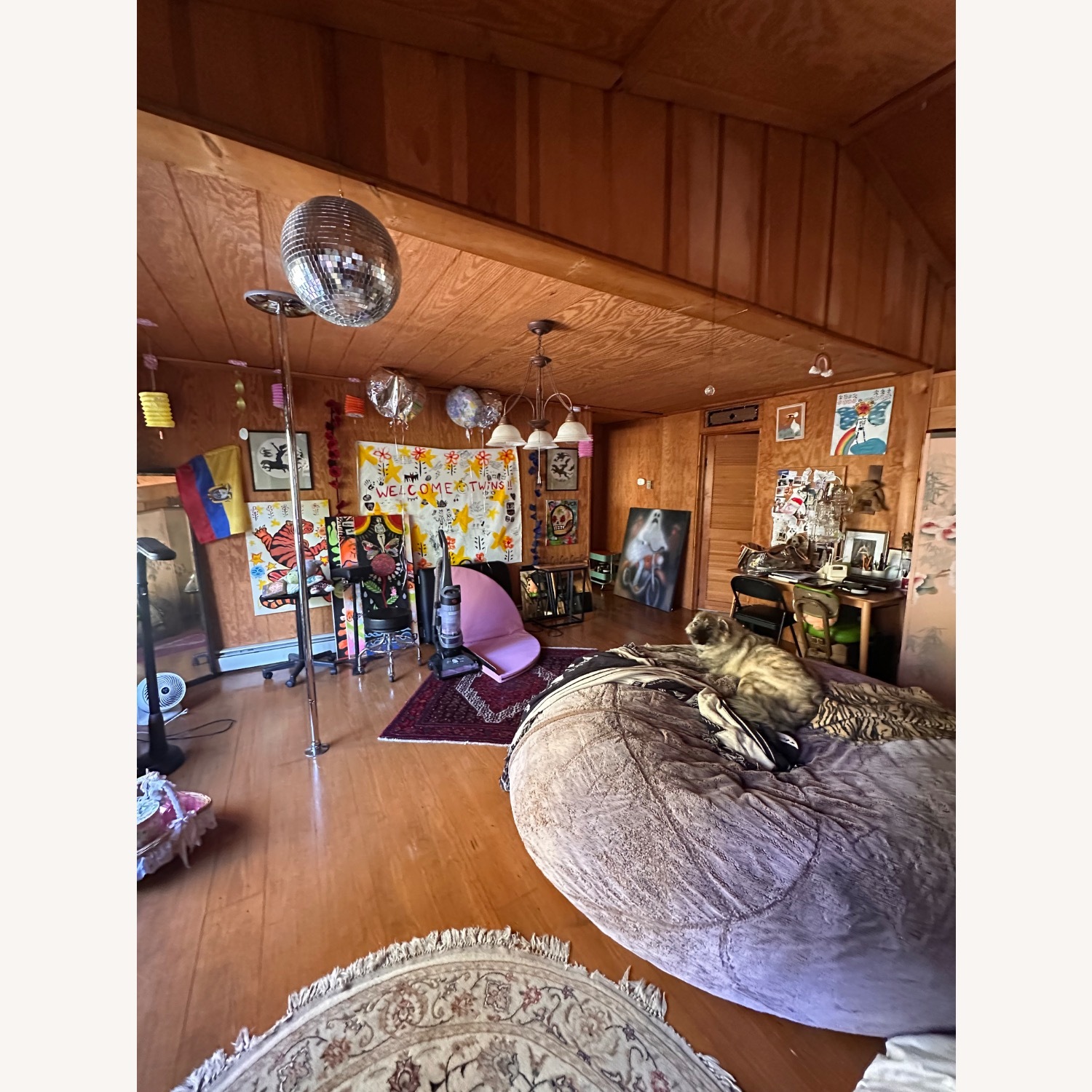 The Big One Lovesac - image-2