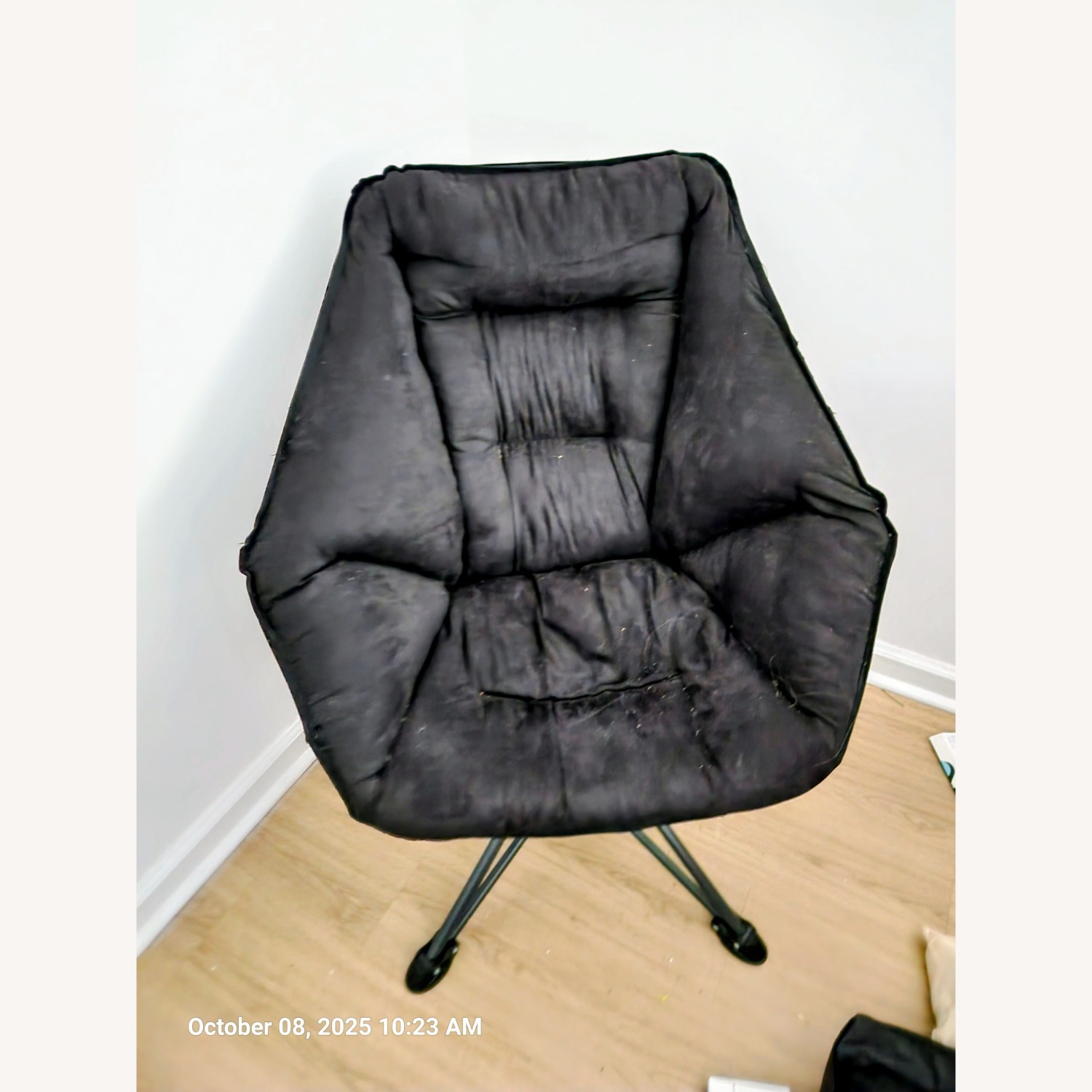Cozy Black Swivel Living Room/ Office Chair - image-3