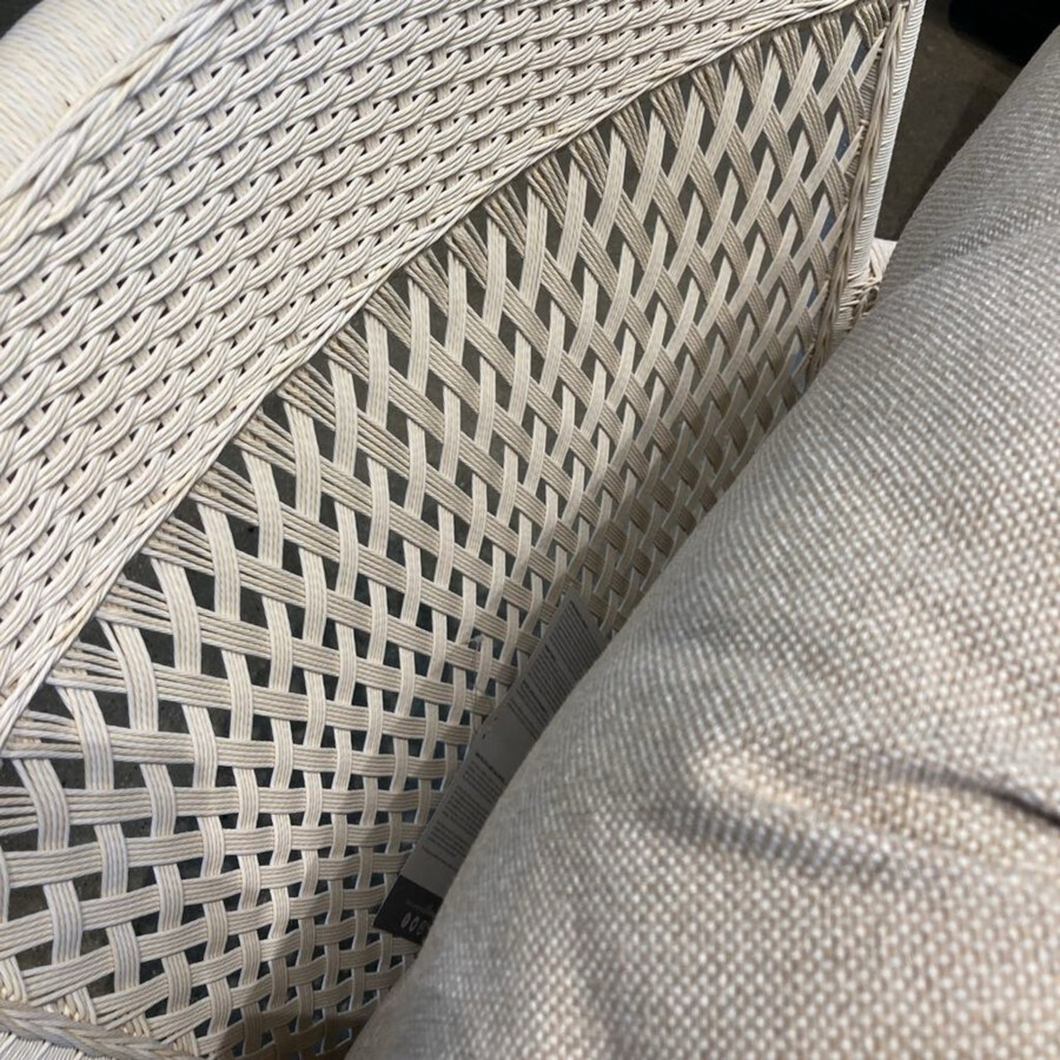 Lloyd Flanders Grand Traverse Lounge Chair  - image-10