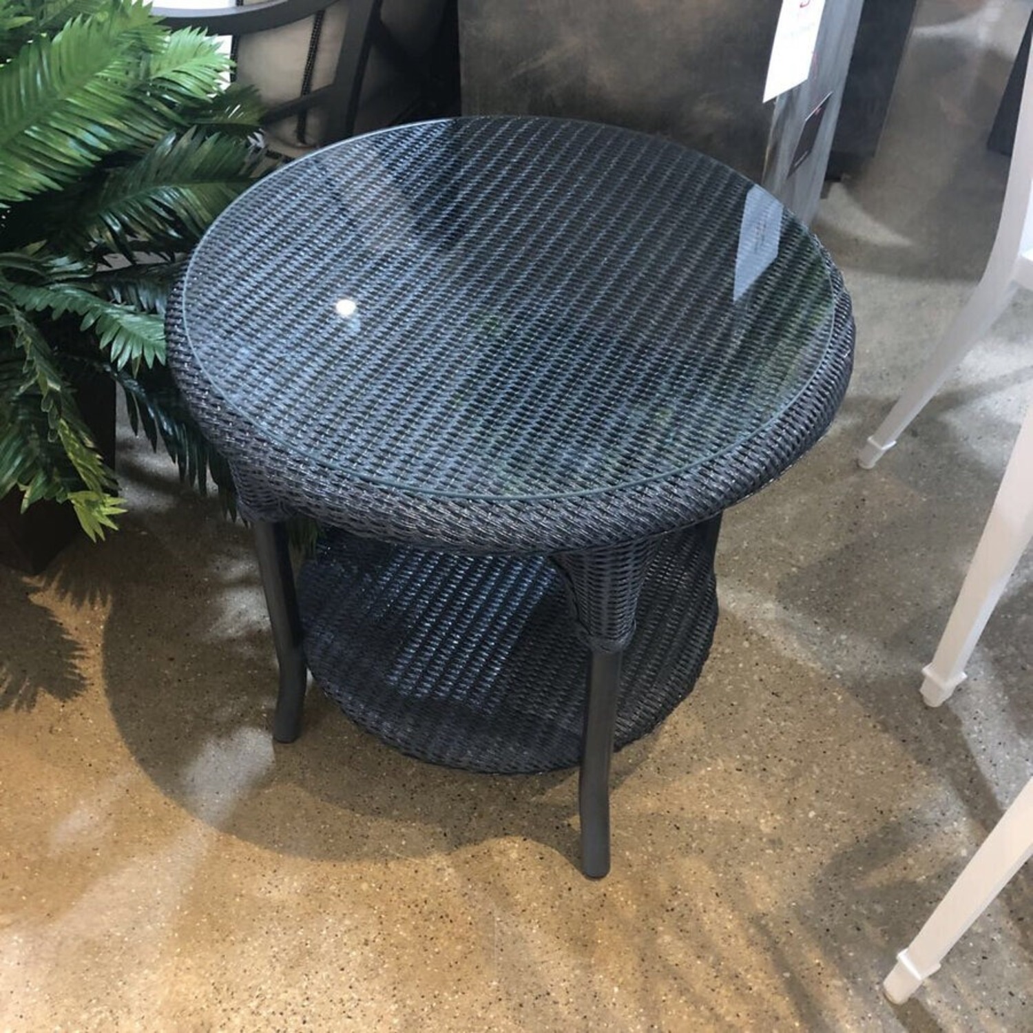 Lloyd Flanders Heirloom Round Side Table - image-2