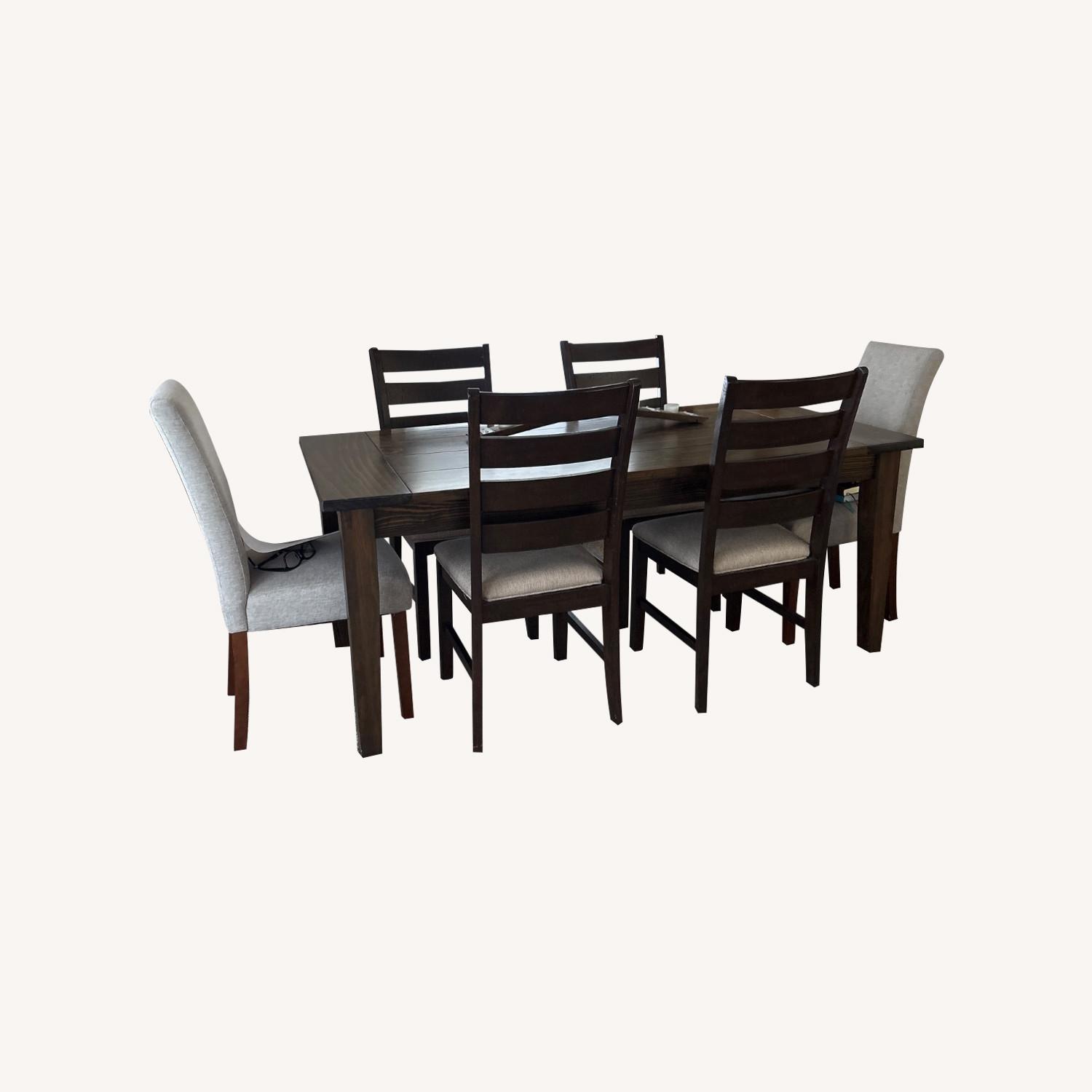 Wayfair Dining Table with 6 Chairs - image-0