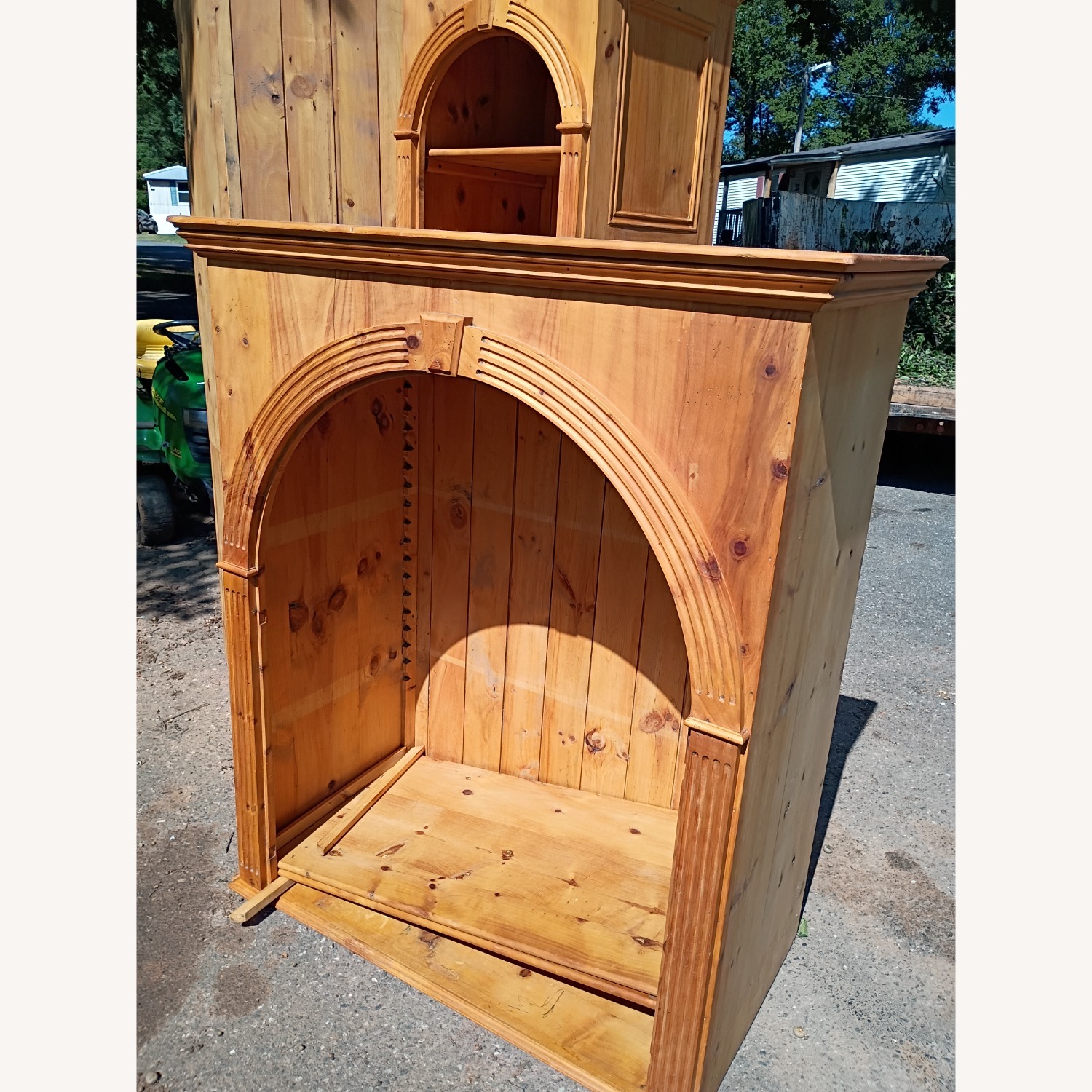 Vintage/Antique Finds Light Gray Media Storage - image-4