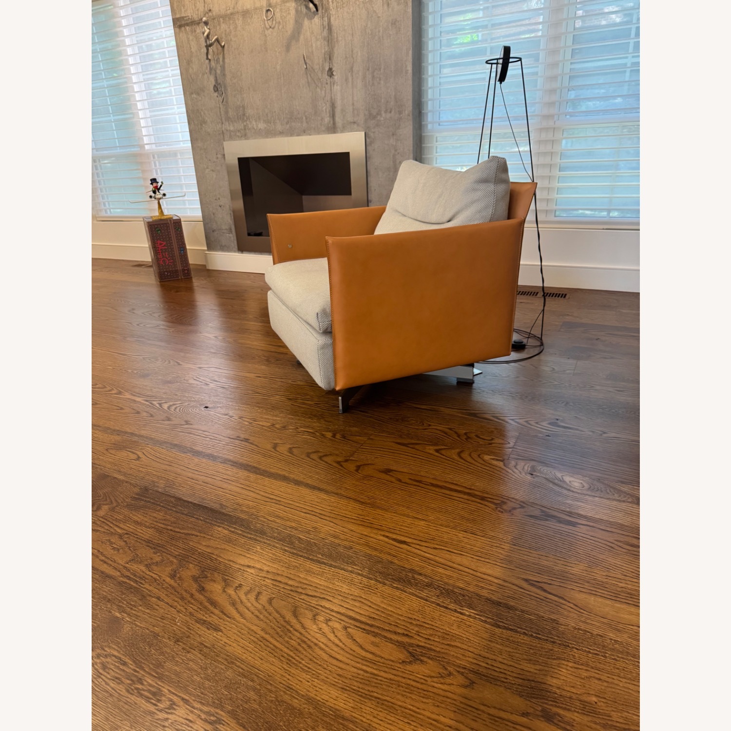 Poltrona Frau Natural 2 Piece Sectional - image-5