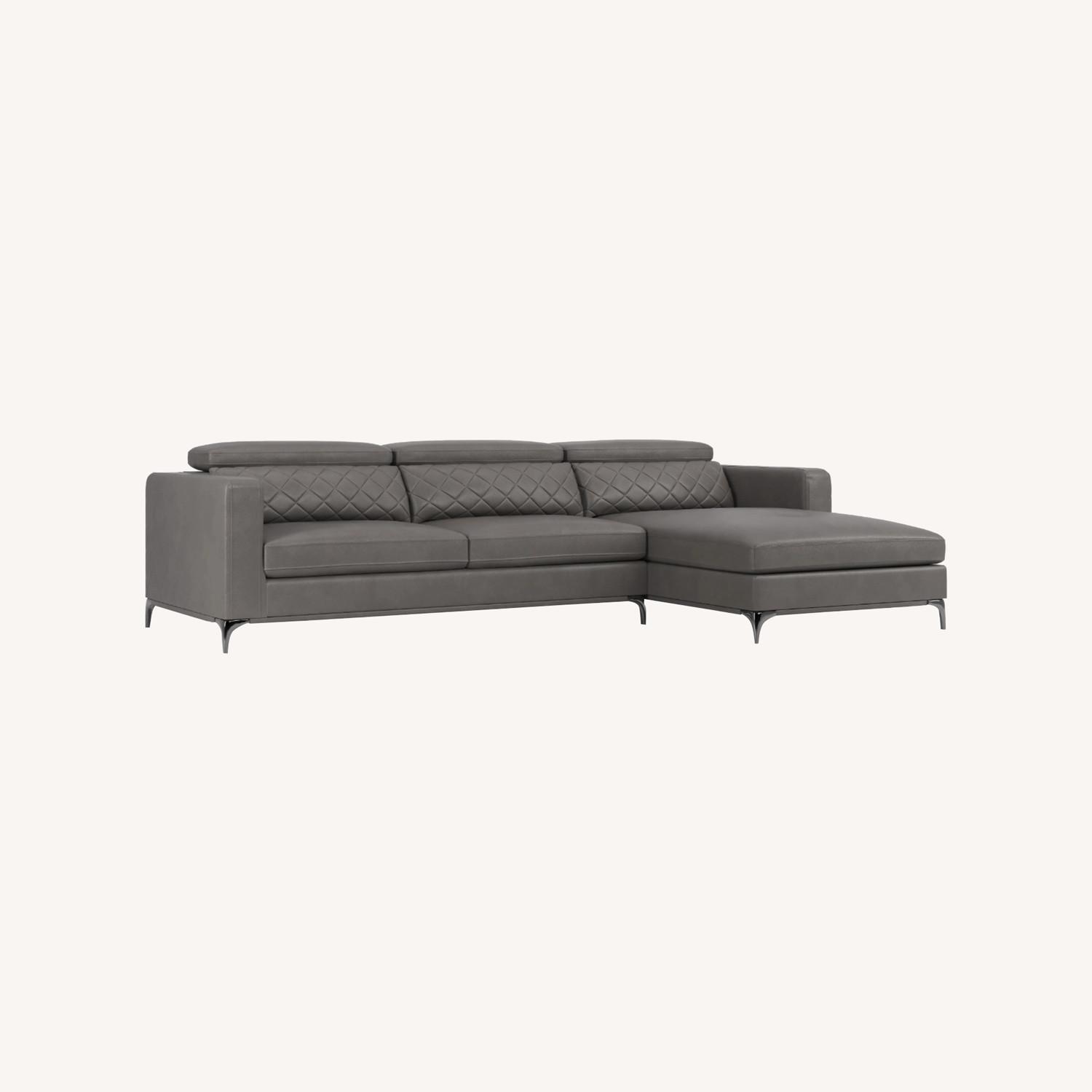 Rooms To Go Vía Sorrento  Dark Gray 2 Piece Sectional - image-0