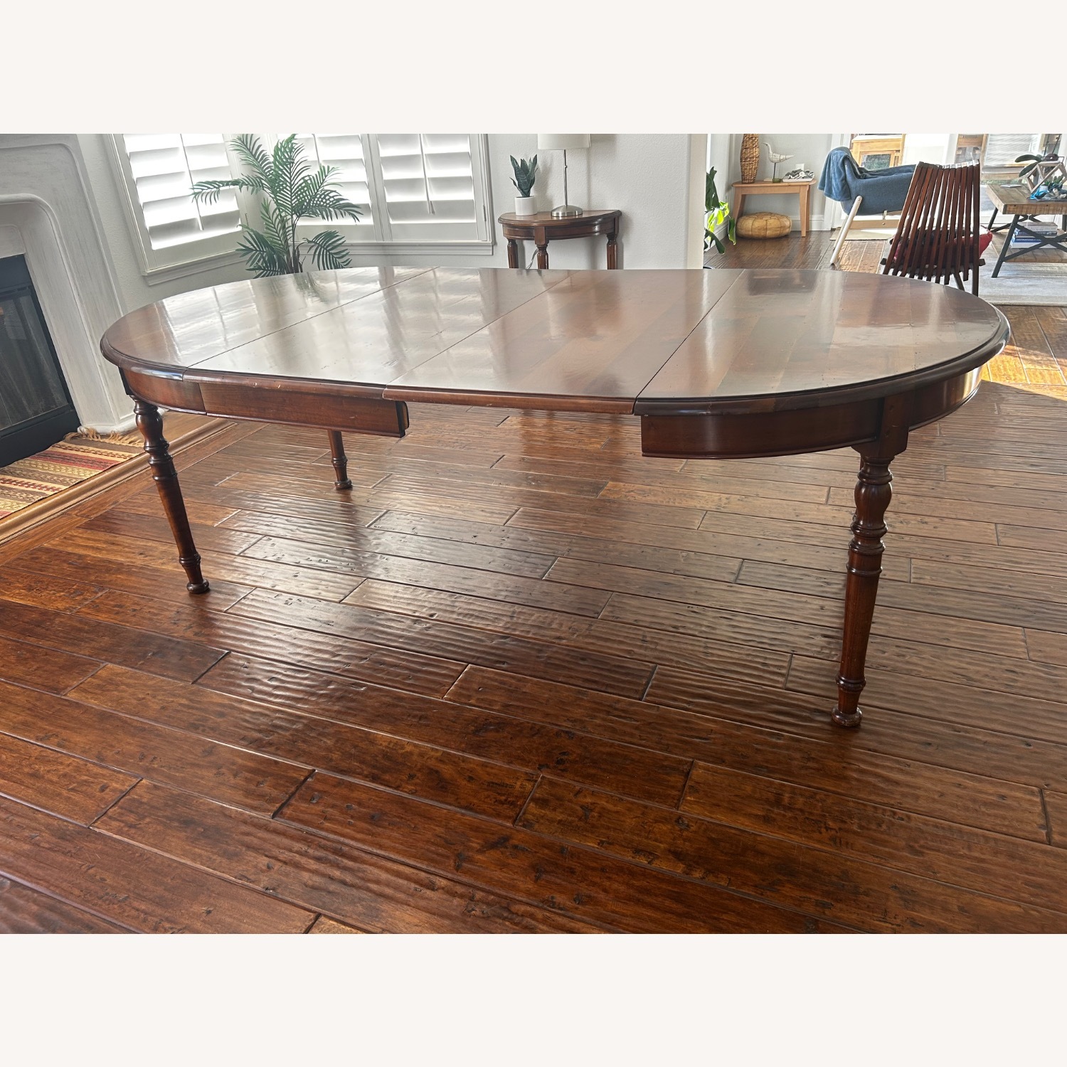 Round Extendable Dining Room Set - image-2