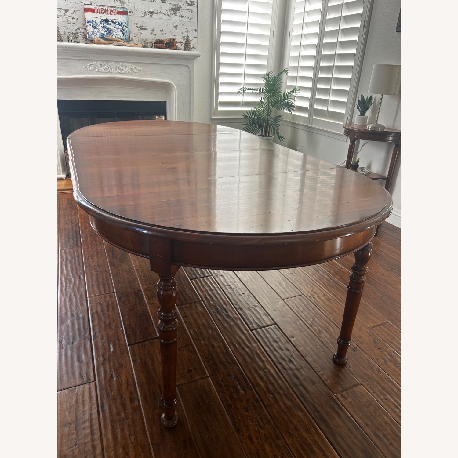 Round Extendable Dining Room Set - image-8