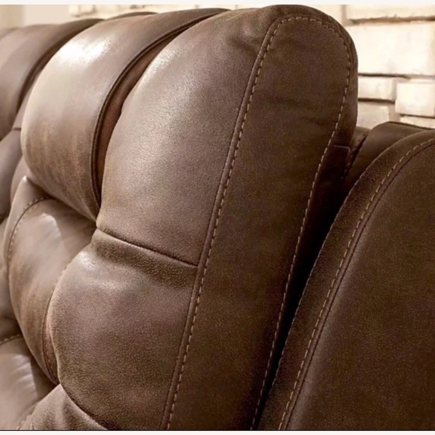 Laredo Springs Luxury Brown Microsuede Loveseat - image-7