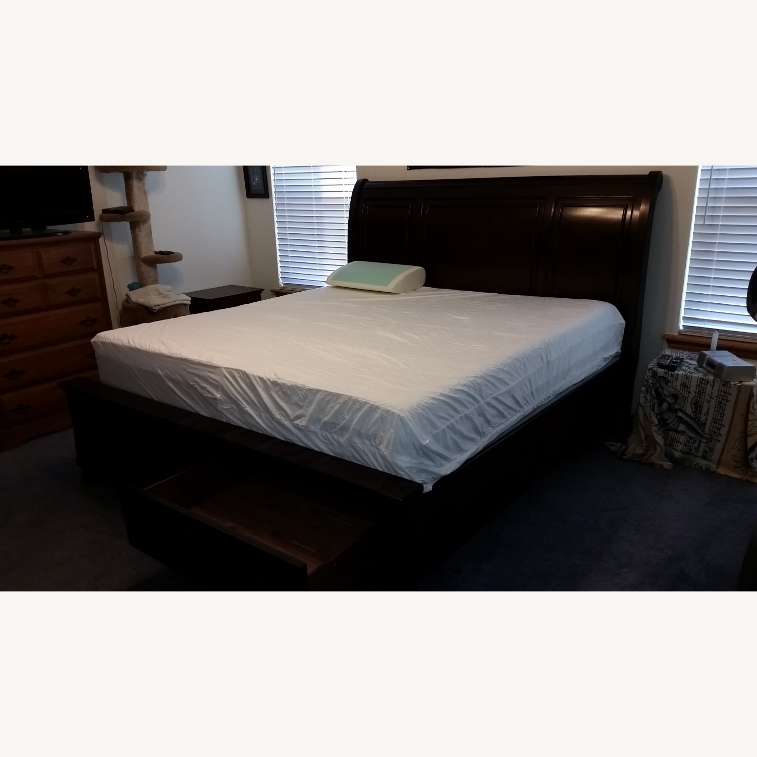 Ashley Furniture Porter Dark Brown Wood King Bed - image-3