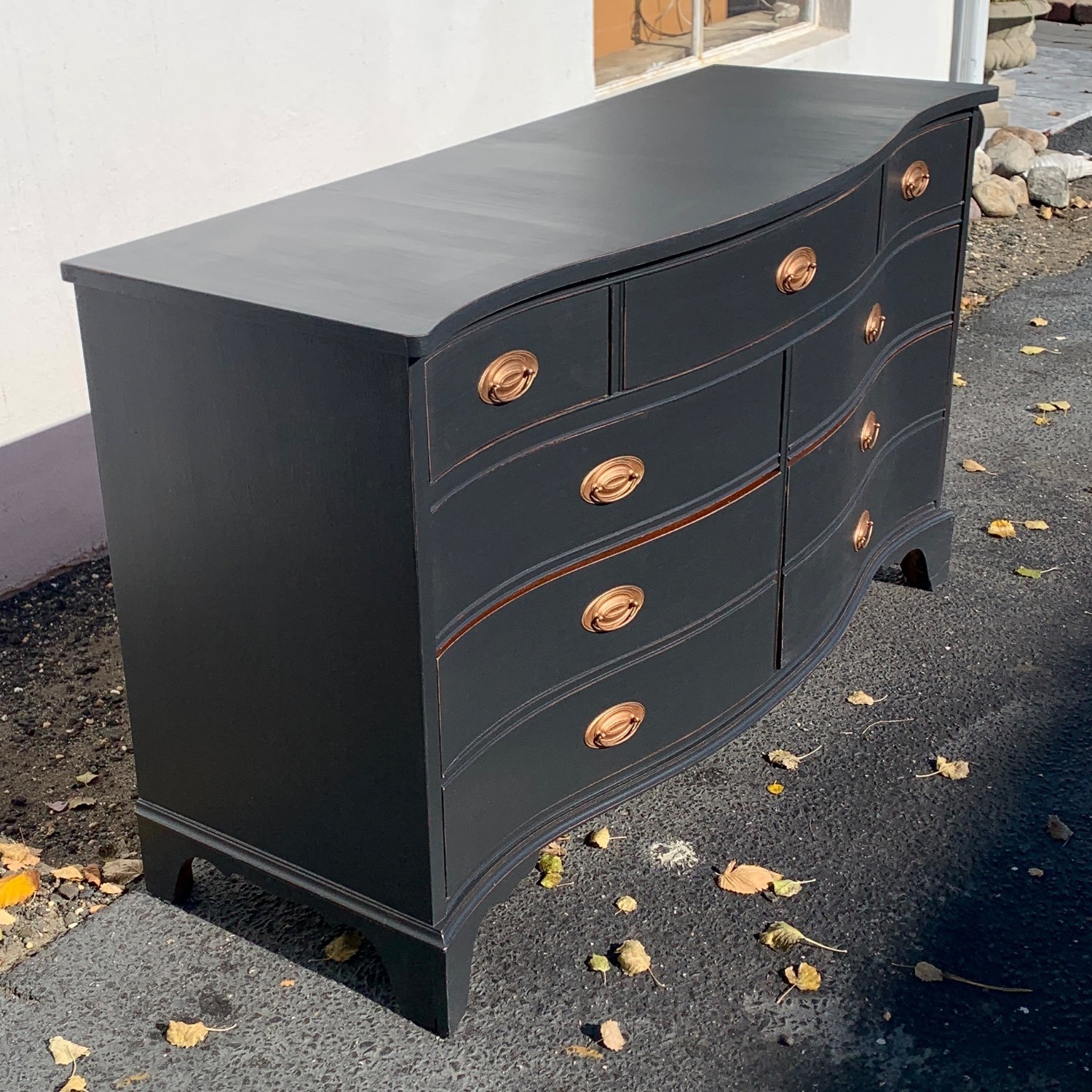 Hepplewhite Lowboy Dresser in Black - image-3