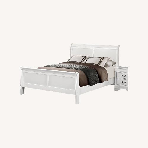 Used CrownMark Furniture White Wood Queen Bed for sale on AptDeco
