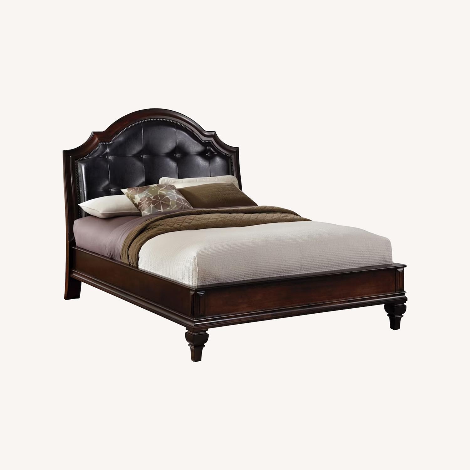 Manhattan King Bed - image-0