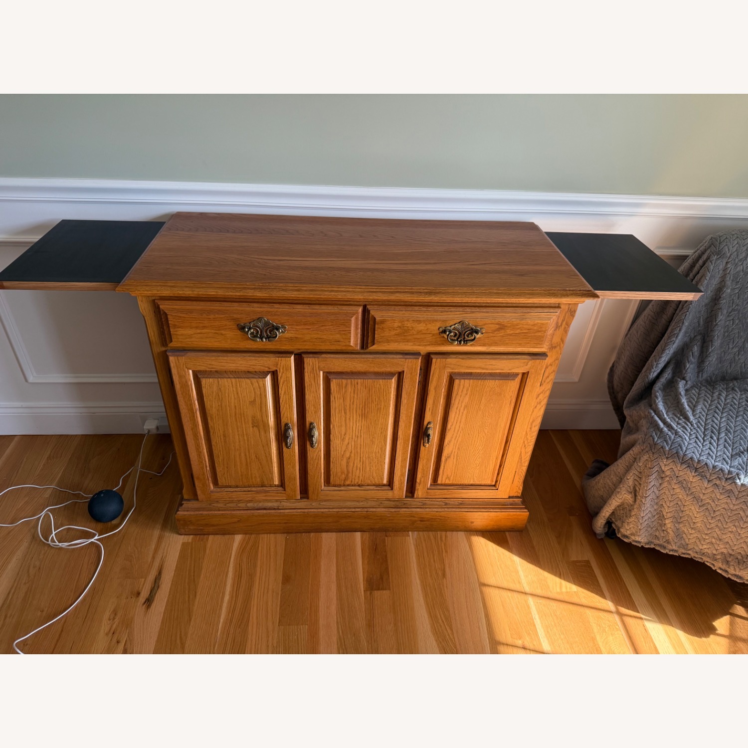 Cochrane Oak Buffet Server – Vintage, Made in USA - image-9