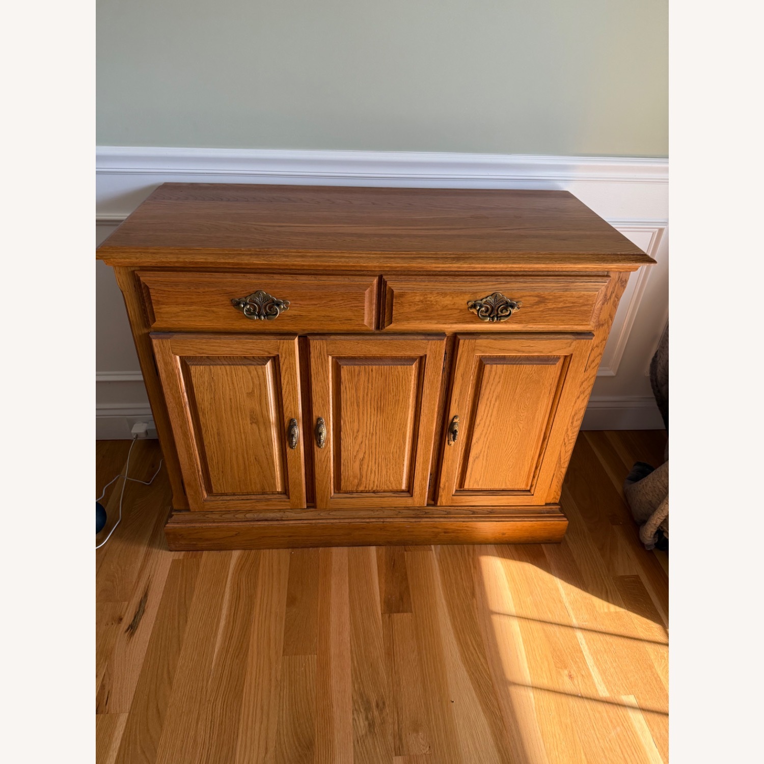 Cochrane Oak Buffet Server – Vintage, Made in USA - image-1