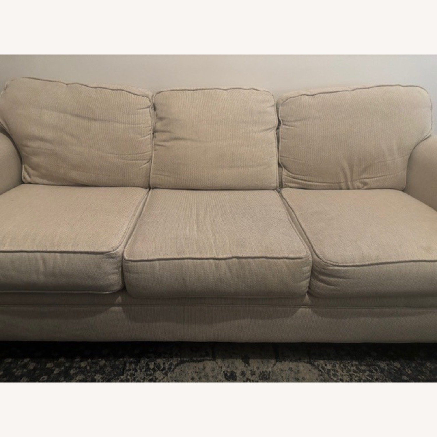 Raymour & Flanigan Corliss 3-Seater Sofa - image-6