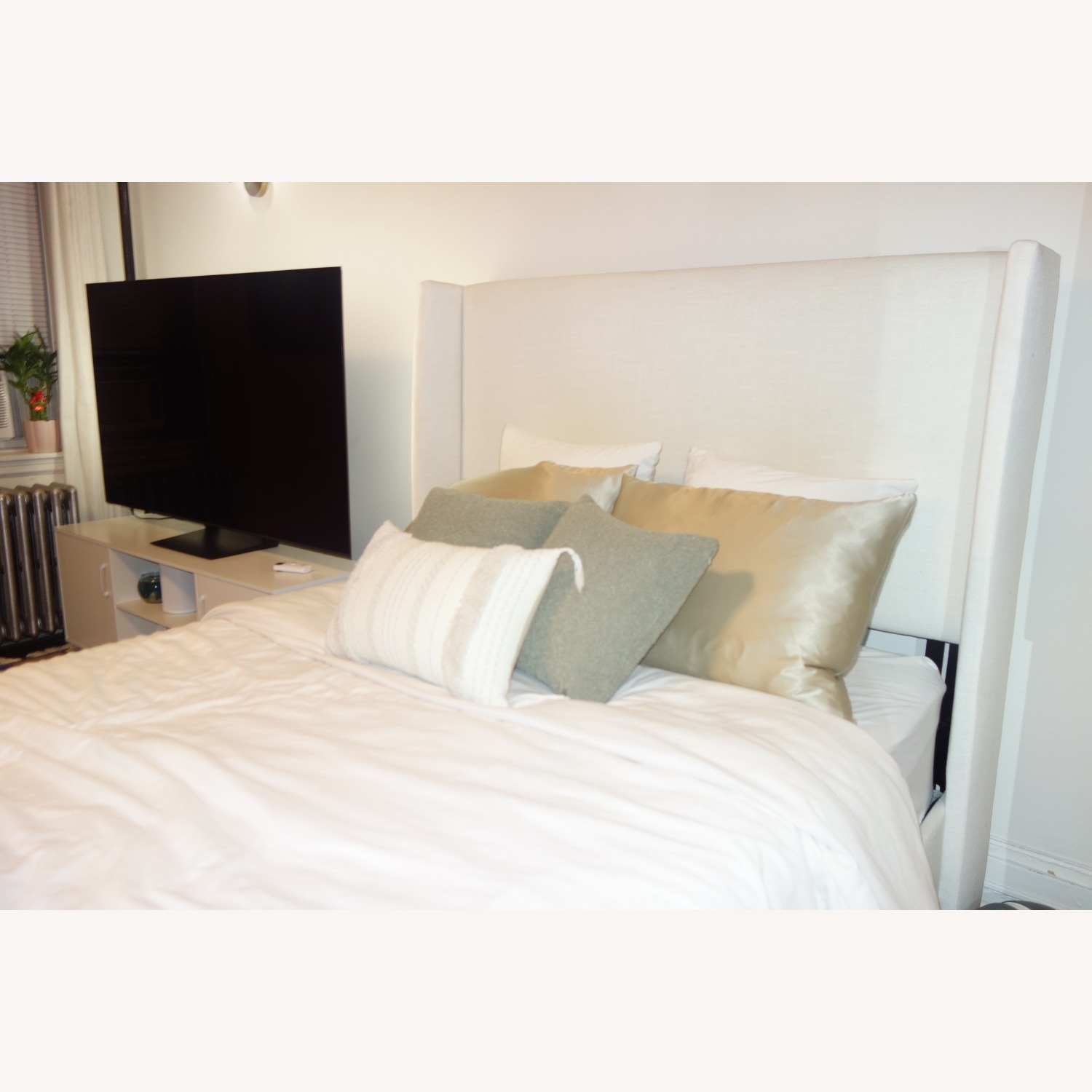 Joss & Main Tilly Upholstered Bed - image-3