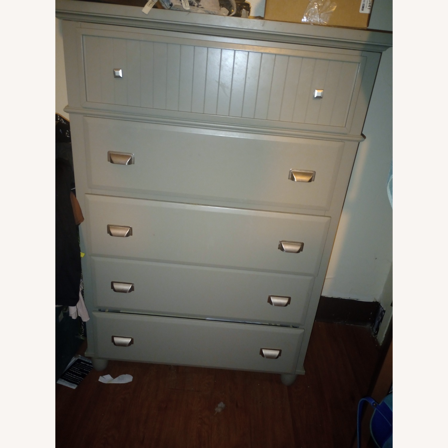 Bob's Discount Furniture Light Gray Wood Dresser - image-5