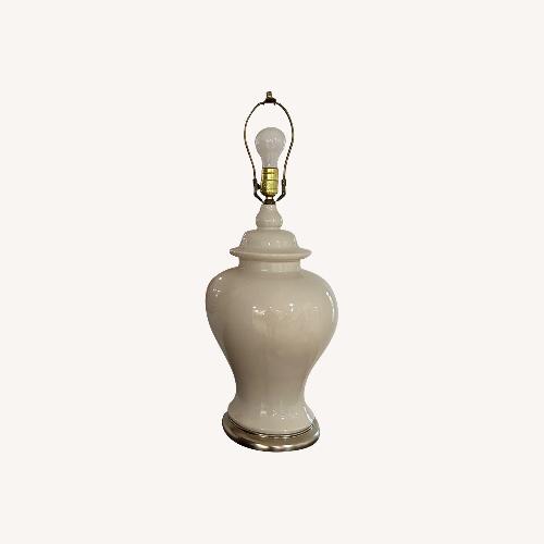 Used Vintage/Antique Cream Ginger Jar Lamp for sale on AptDeco