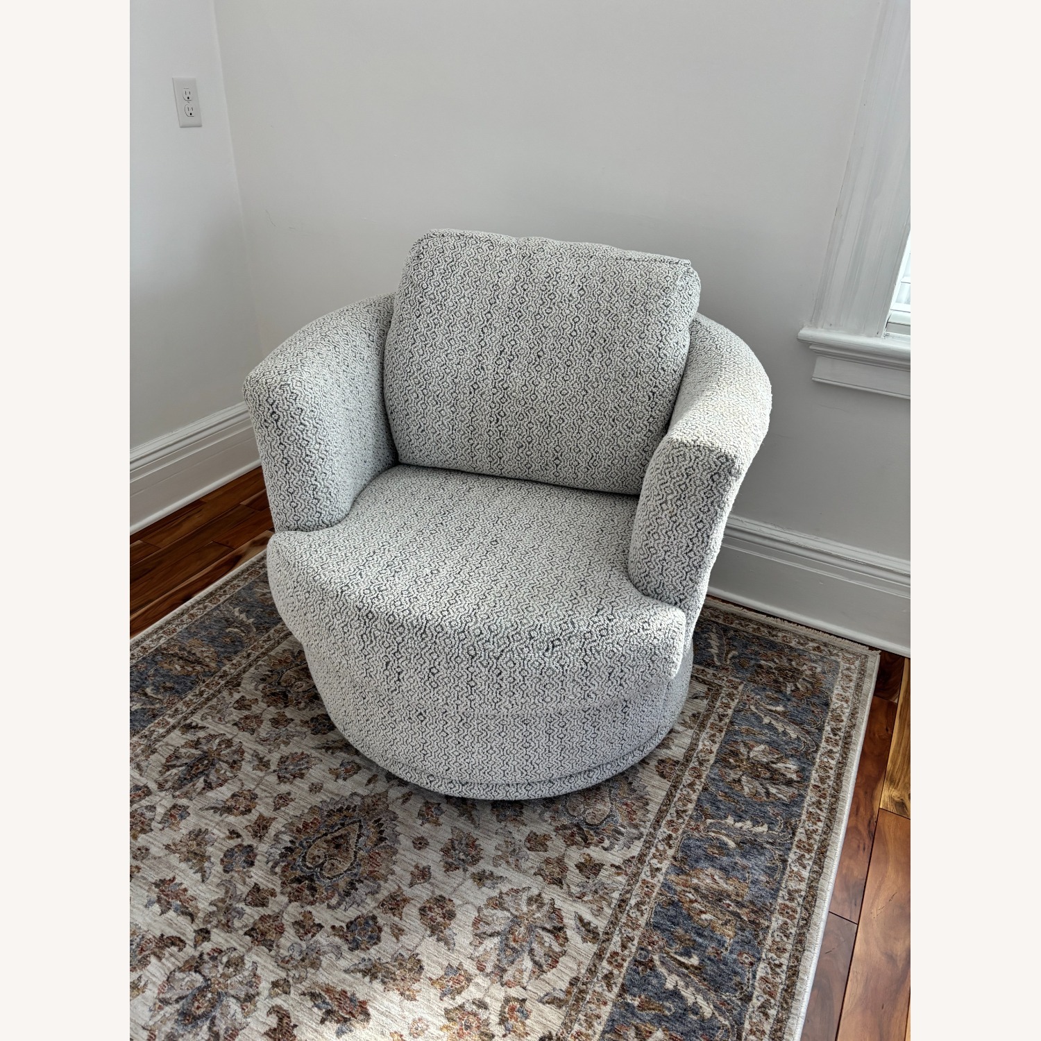 Raymour & Flanigan Lulu Natural Swivel Armchair - image-1