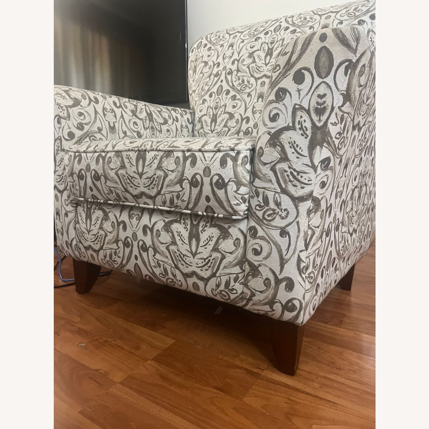 Natural Fabric Accent Chair - image-1