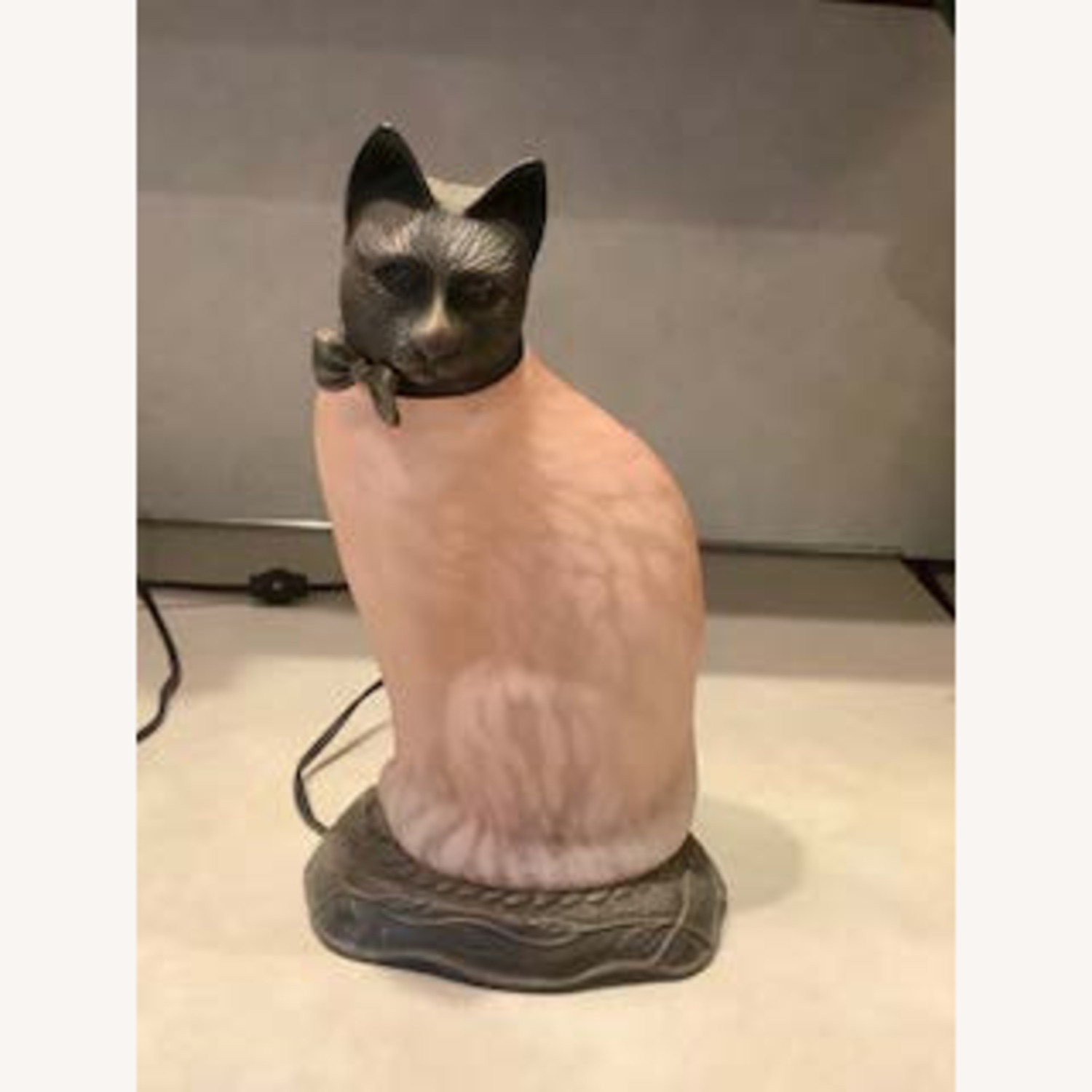 Antique Cat Table Lamp - image-1