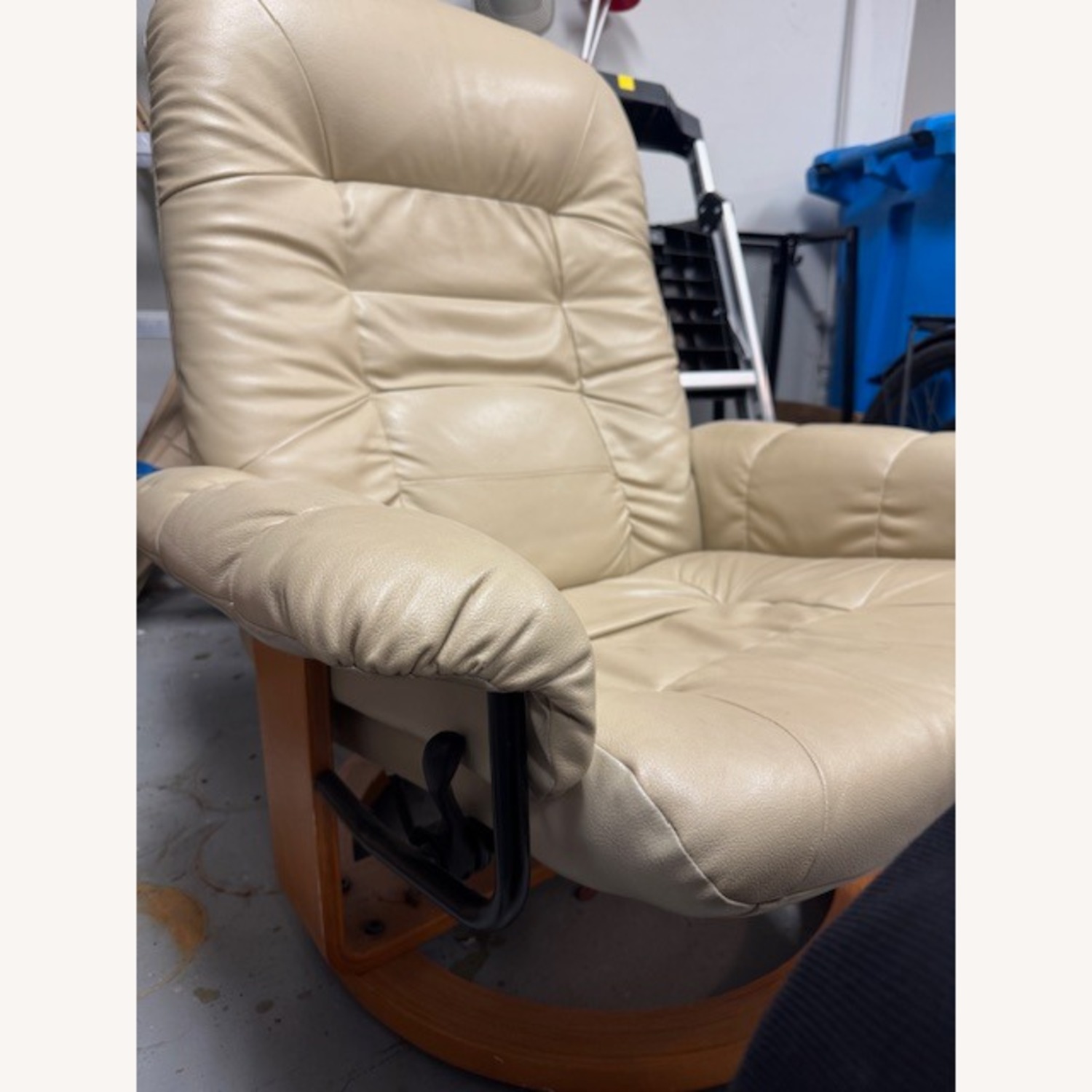 Vintage/Antique Light Brown Leather Accent Chair - image-1