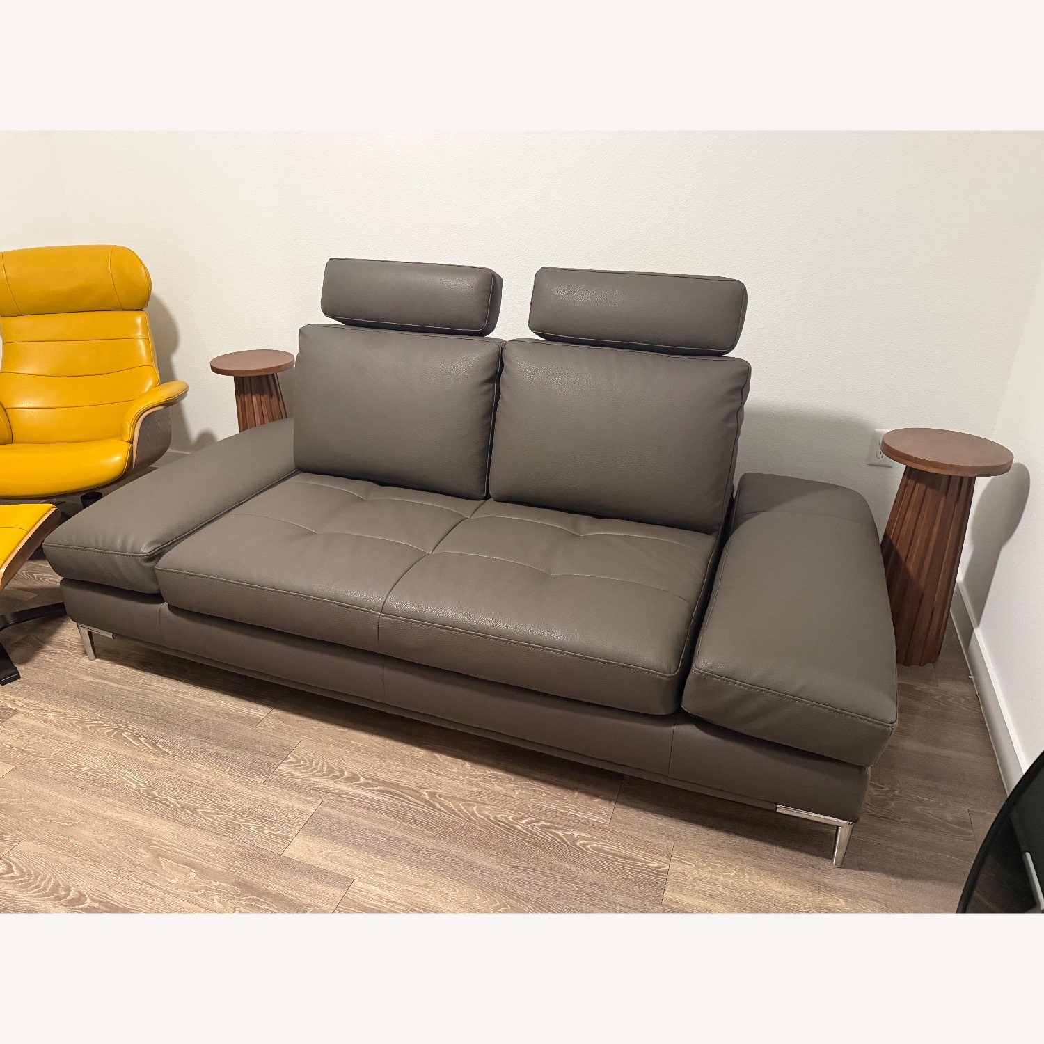 Modani Livio 2 Seater Sofa - image-2