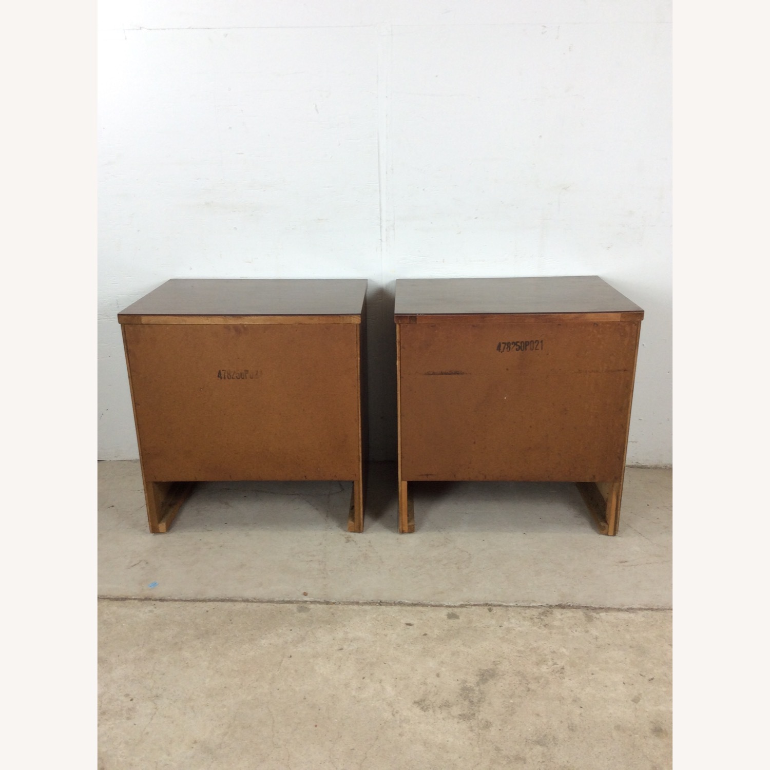 Pair of Mid Century Nightstands by Johnson Carper - image-16