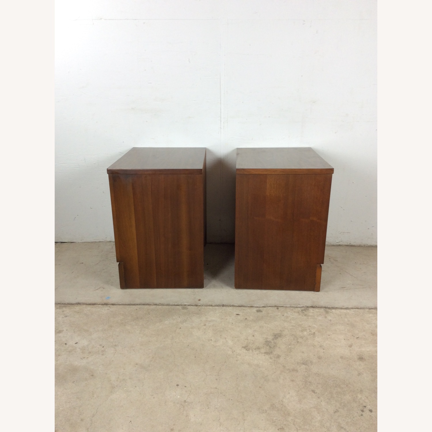 Pair of Mid Century Nightstands by Johnson Carper - image-17