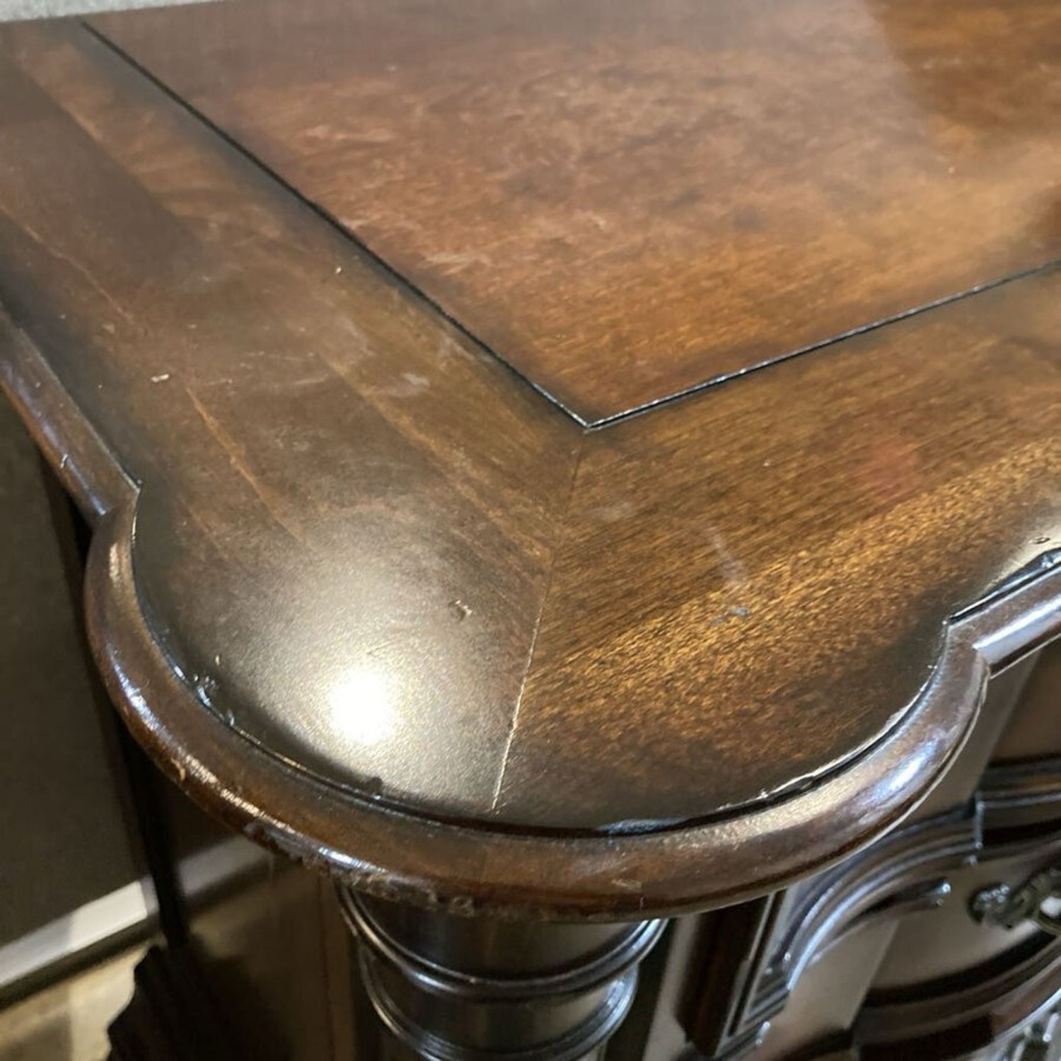 Walter E Smithe Treviso 3-Drawer Nightstand - image-5