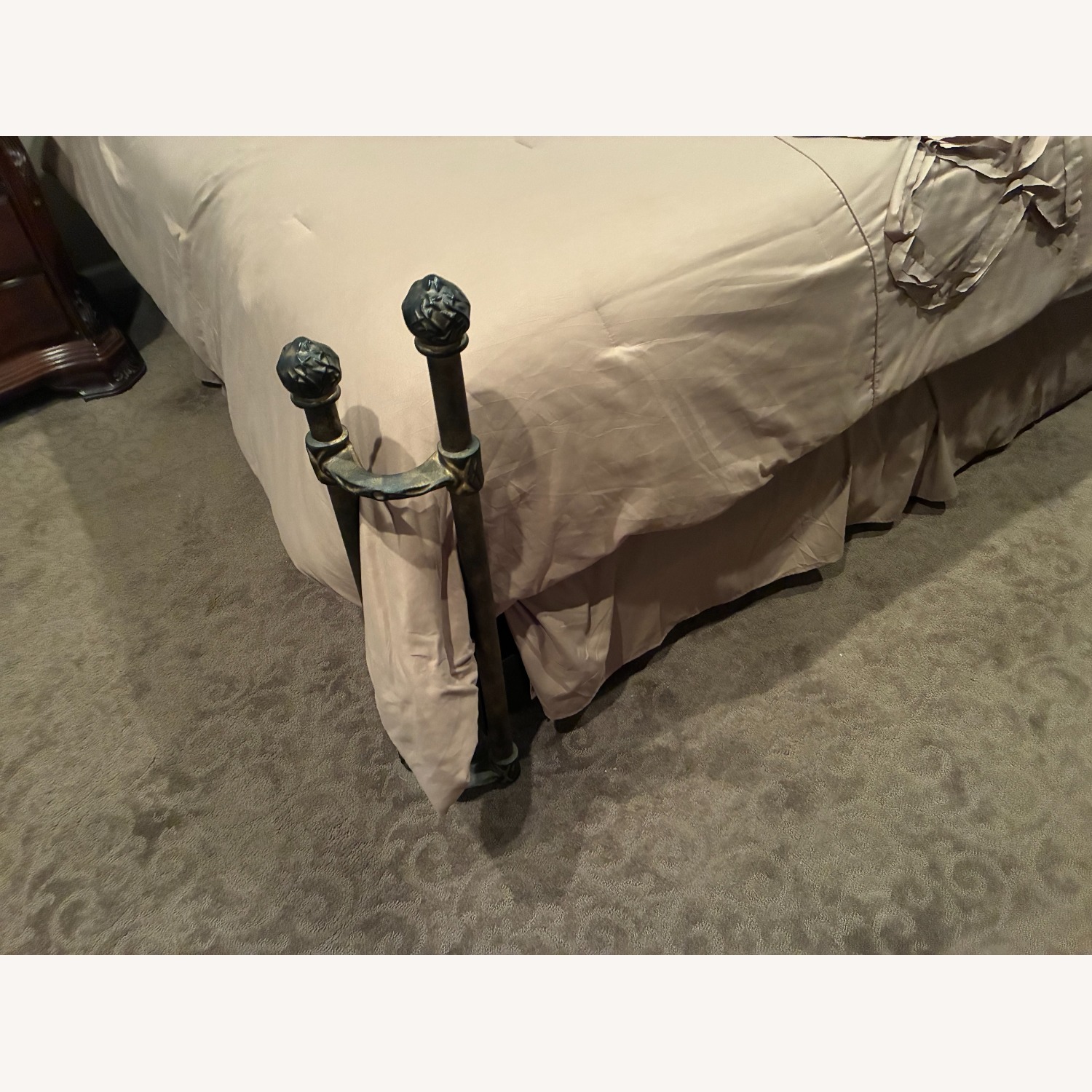 High-end Metal King Bed - image-2