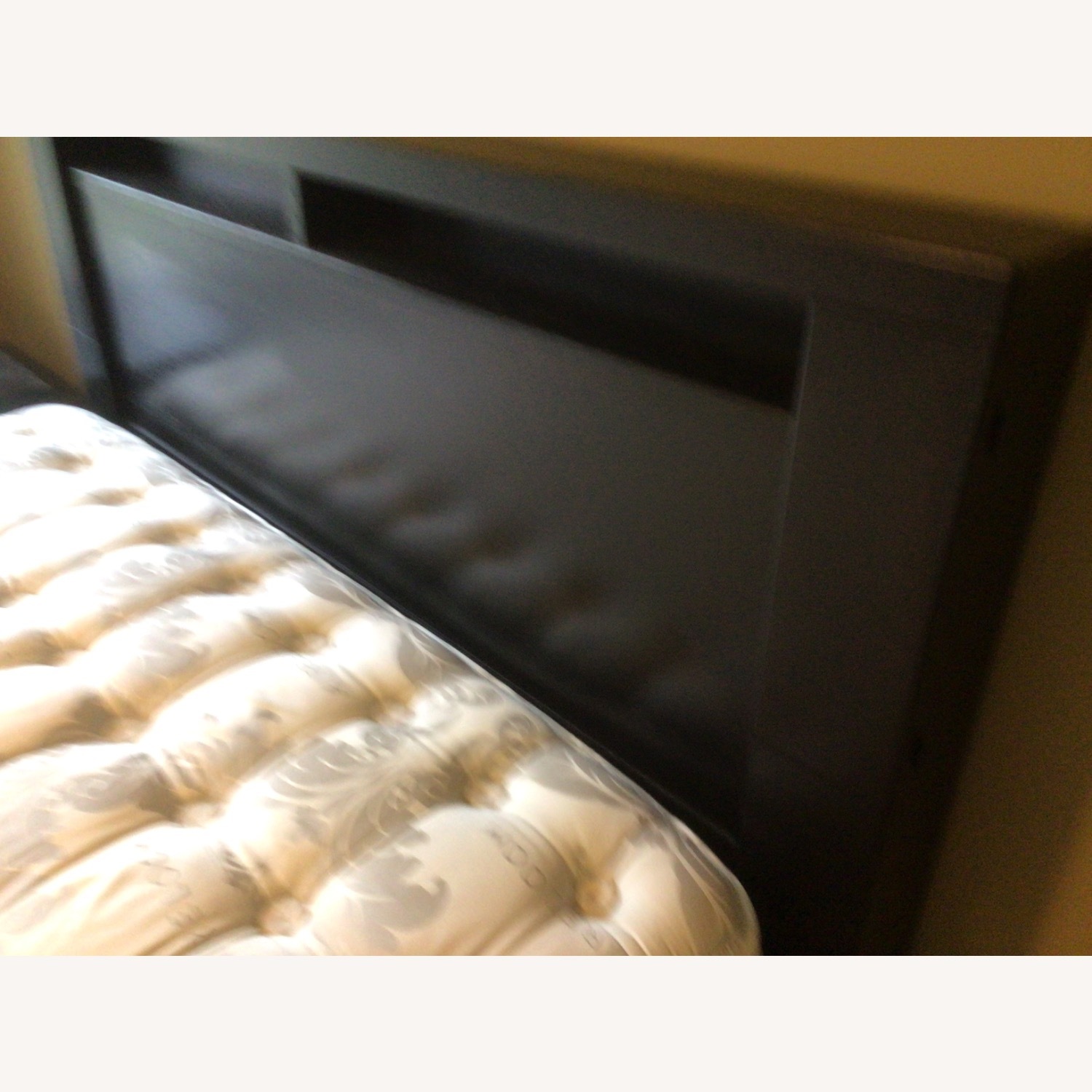 Black Solid King Bed - image-7