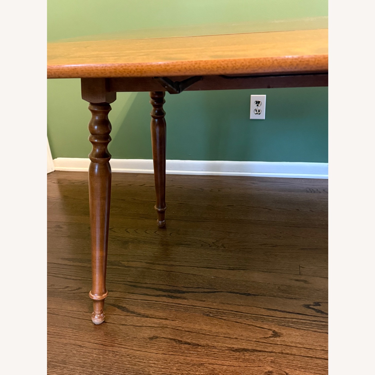 Ethan Allen Dining Table With Collapsible Sides - image-3