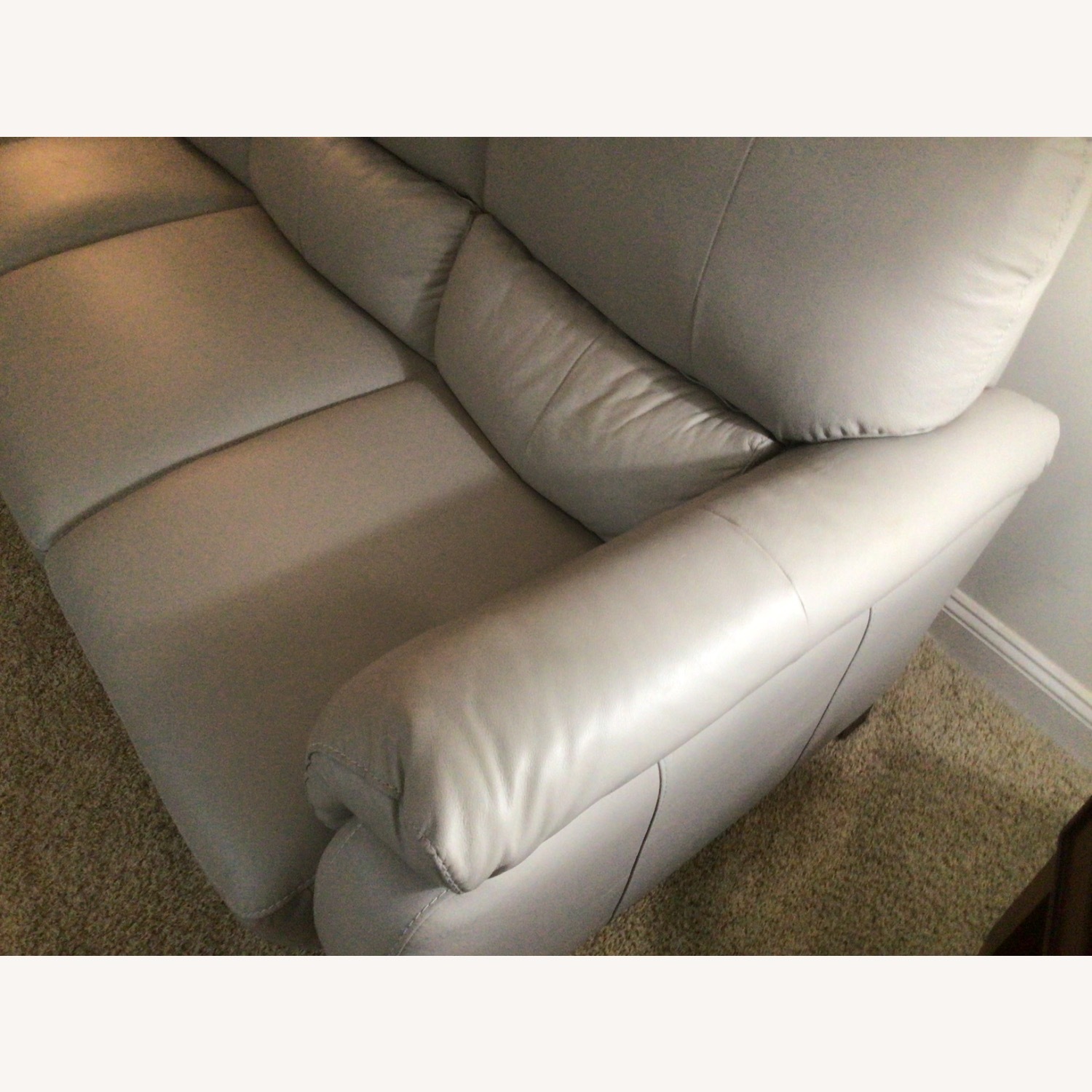 Light Gray Leather 3+ Seater Sofa - image-3