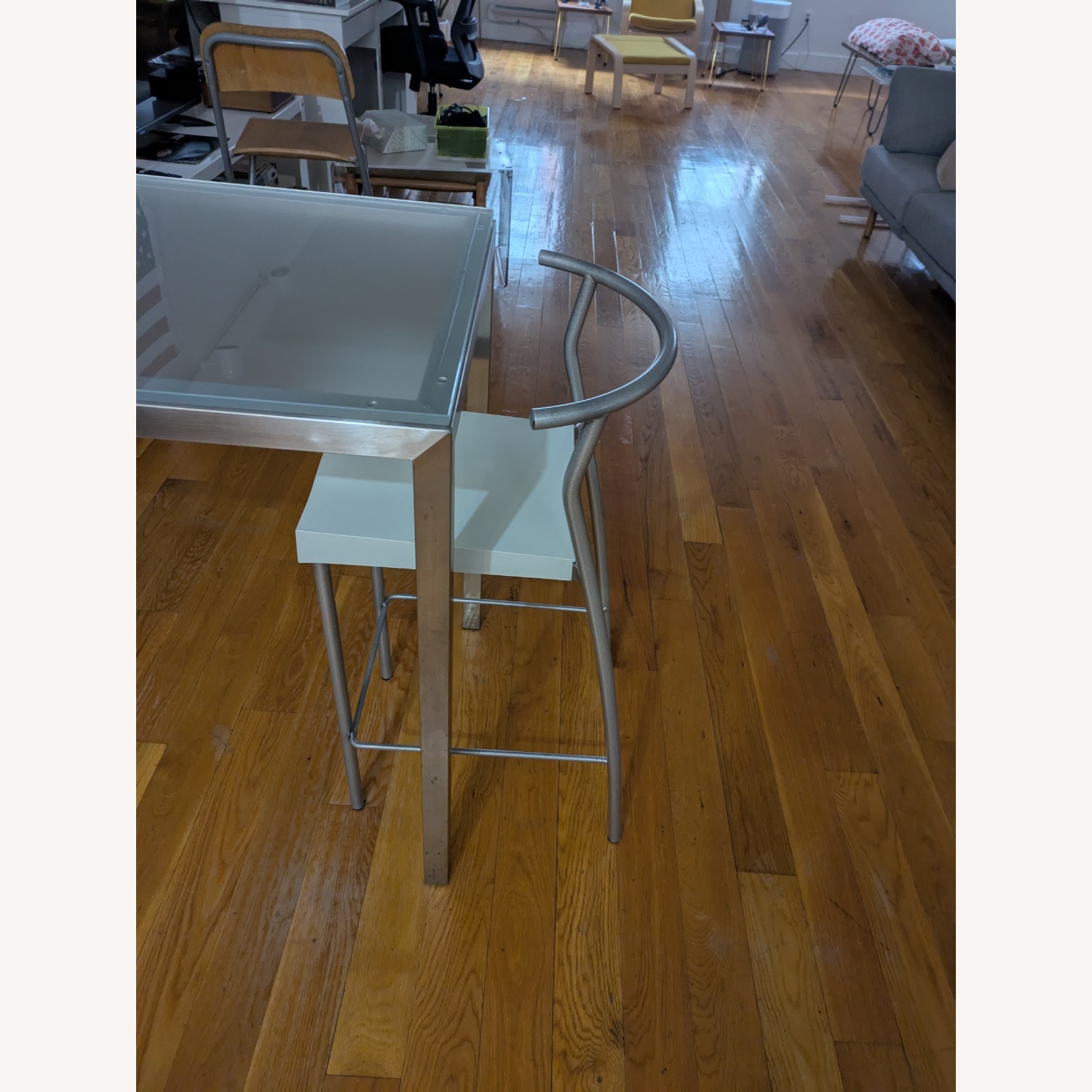 Kartell Hi-Glob barstool by Philippe Starck - image-7