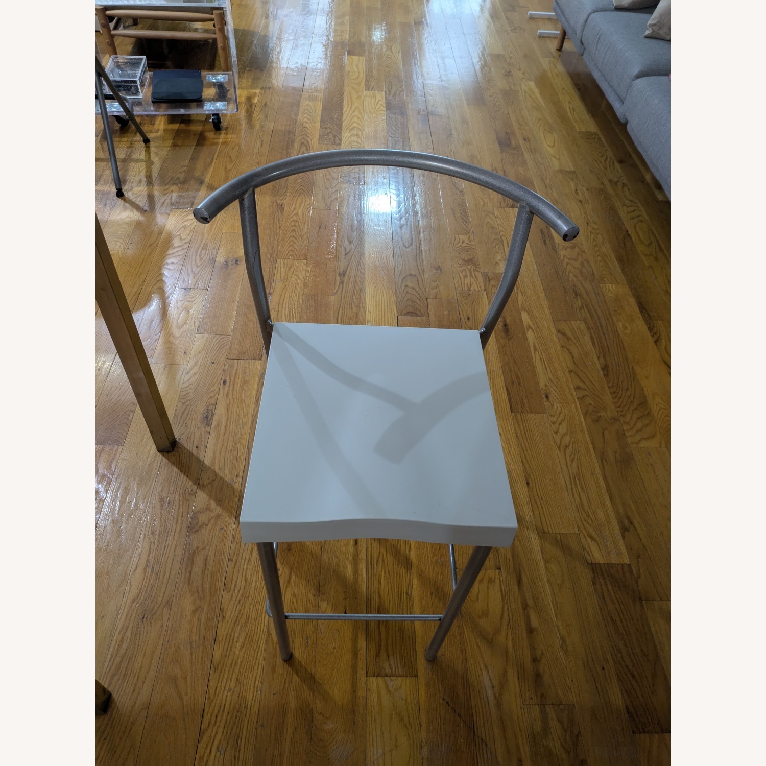 Kartell Hi-Glob barstool by Philippe Starck - image-8