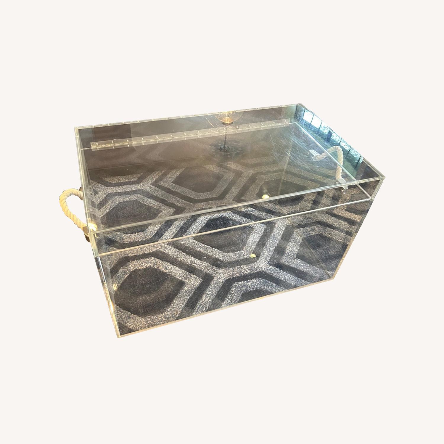 Pot Transparent Table Transparent Coffee Table - AptDeco