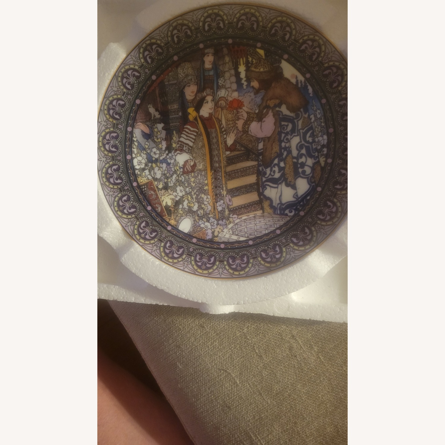 Scarlet Flower  #4 Russian Decirative Plate - image-2