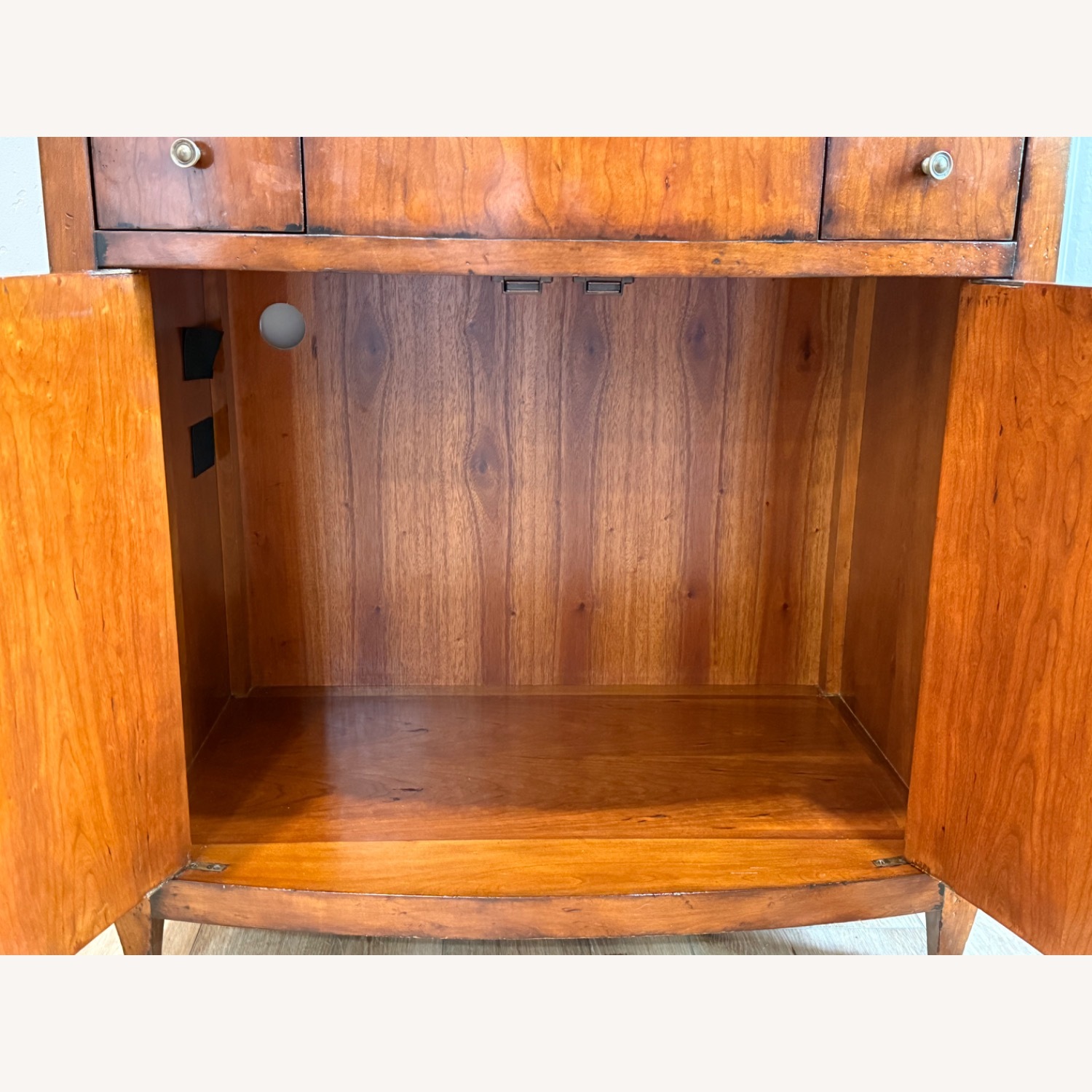 Henredon “Acquisitions” Matched Pair Sideboard - image-9