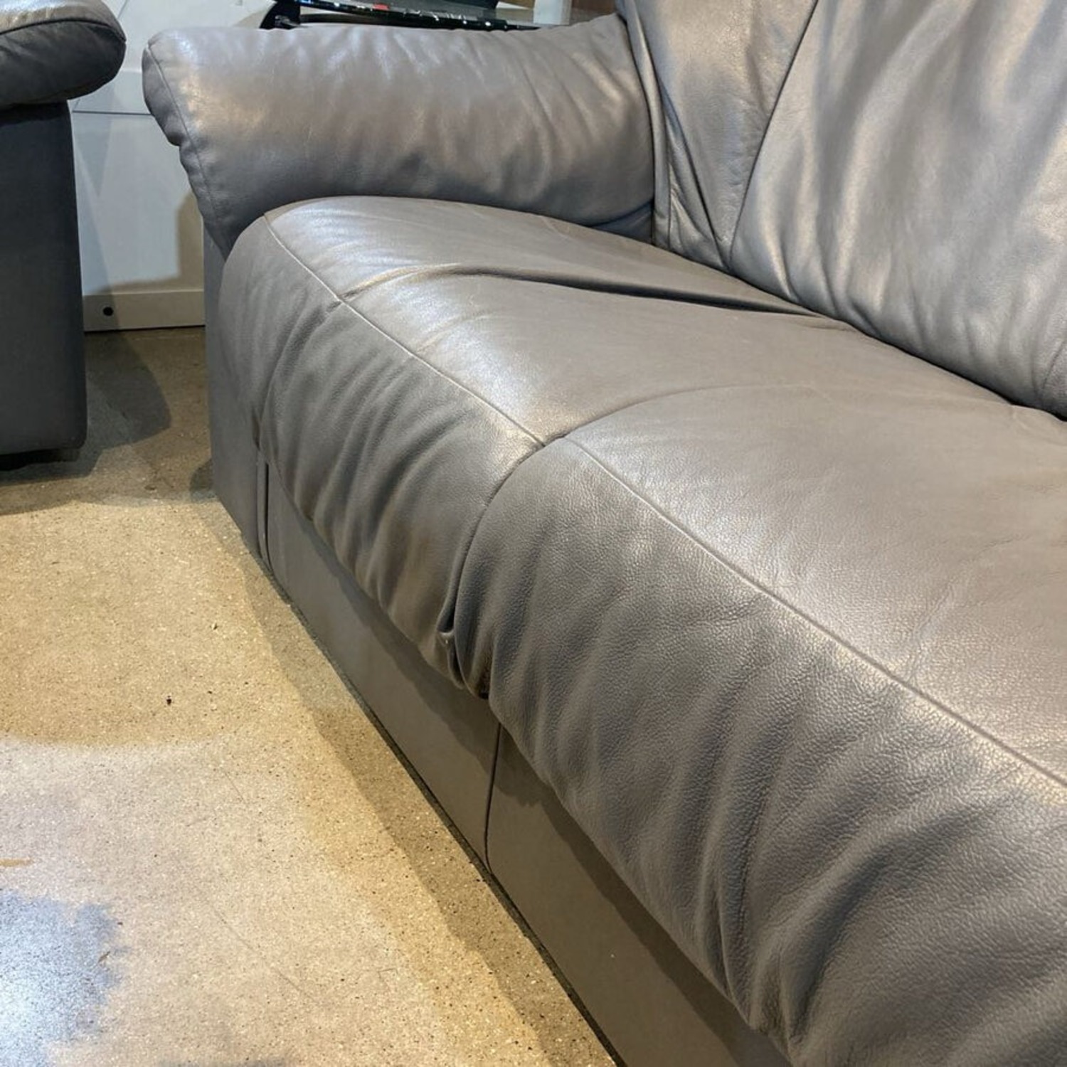 Transitional Leather 3-Seat Sofa Gray - image-10