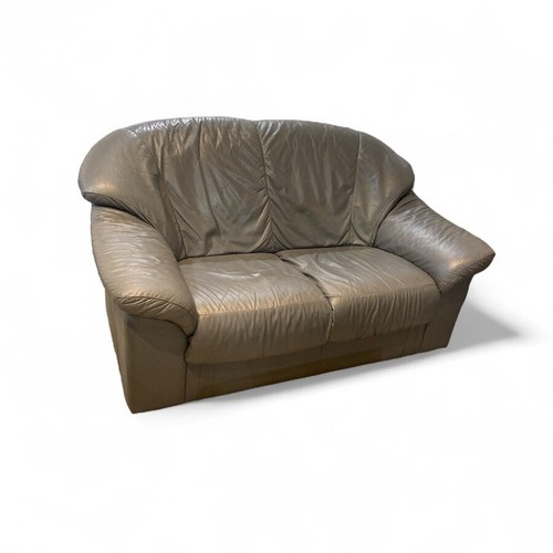 Used Transitional Leather 2-Seat Love Seat for sale on AptDeco