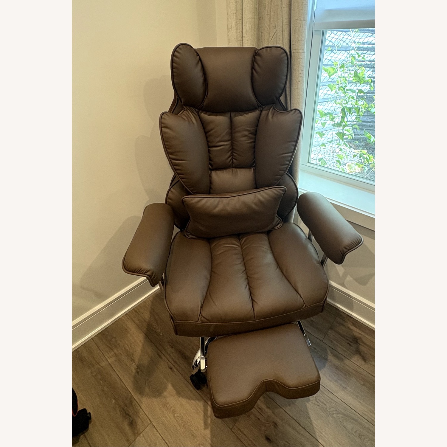 Amazon Dark Brown Leather Office Chair - image-3