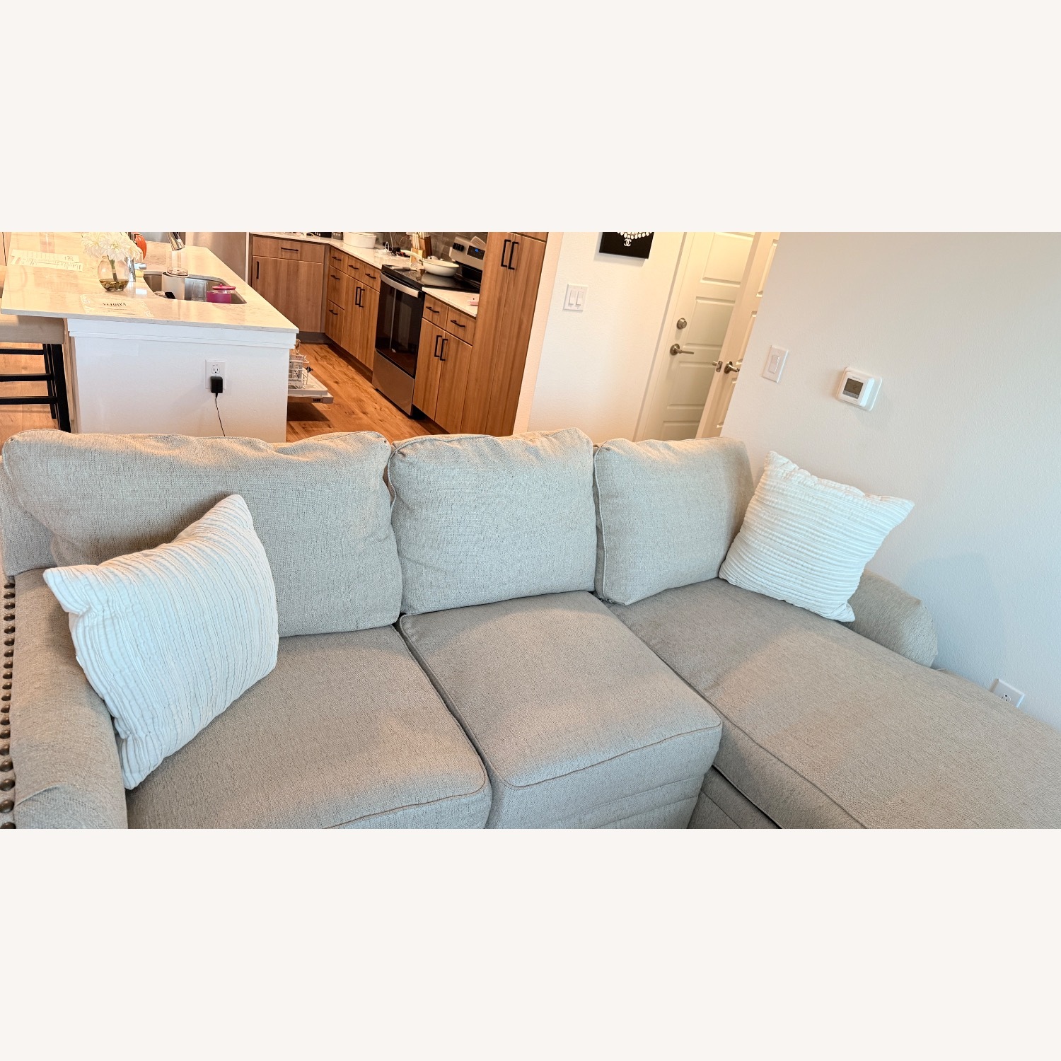 Ashley Furniture Dellara Light beige 3+ Piece Sectional - image-7