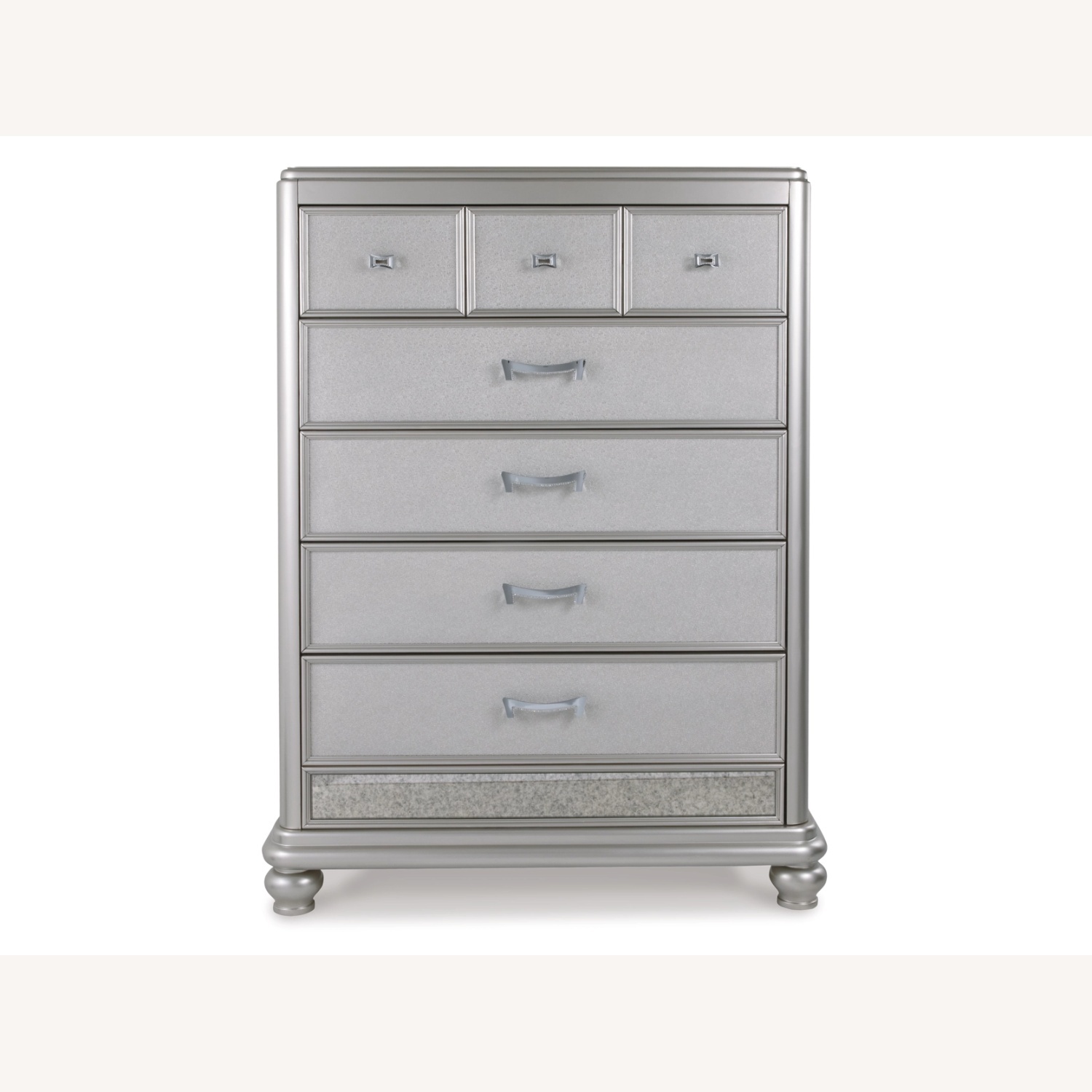 Ashley Furniture Coralayne 5 Drawer Chest of Drawers - image-6
