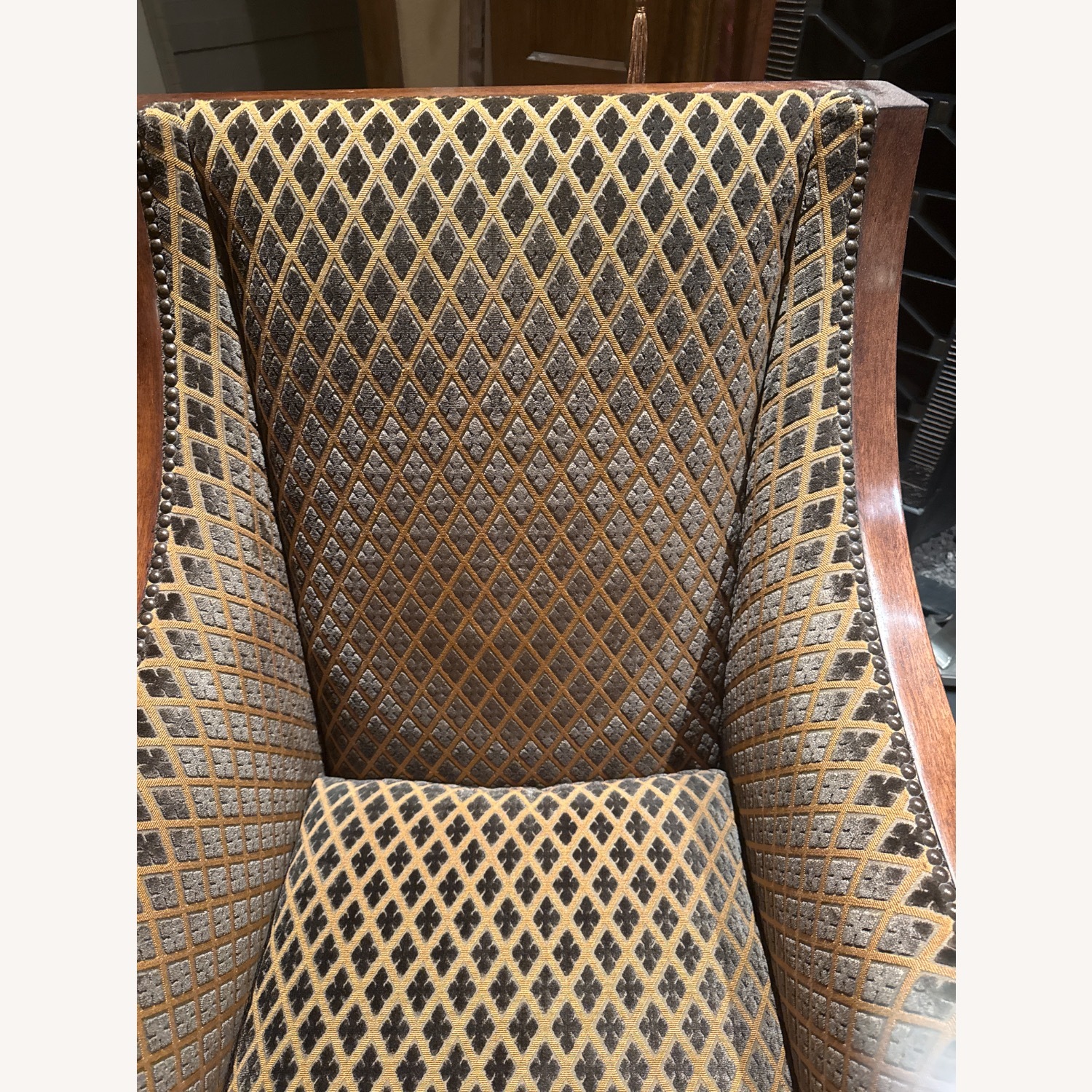 Mahogany Veneer Accent Chairs - image-3