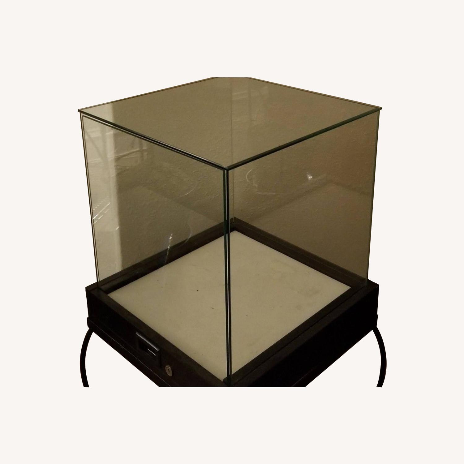 Glass Display Vitrine - image-0