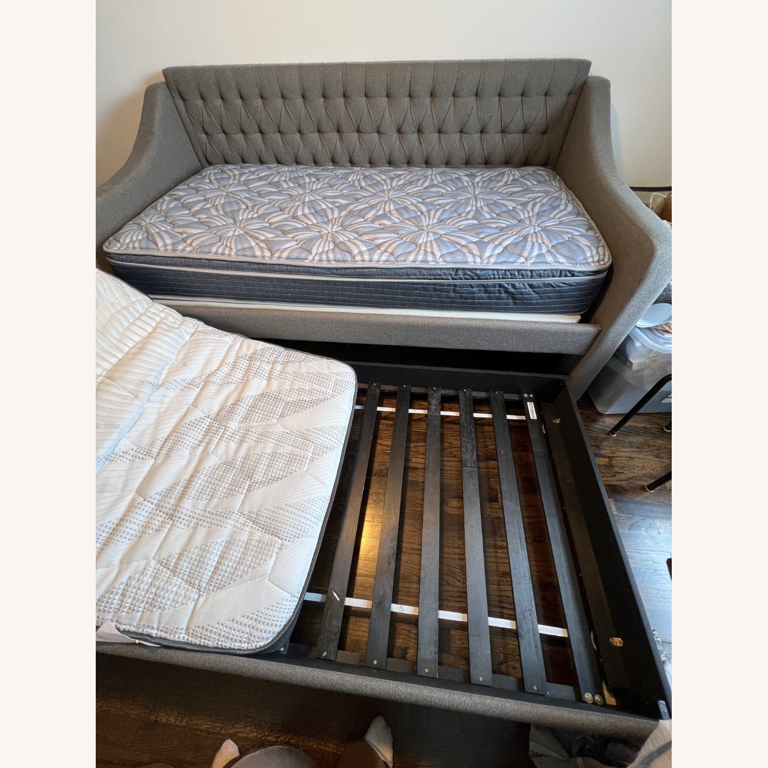 Raymour Flanigan Day Bed