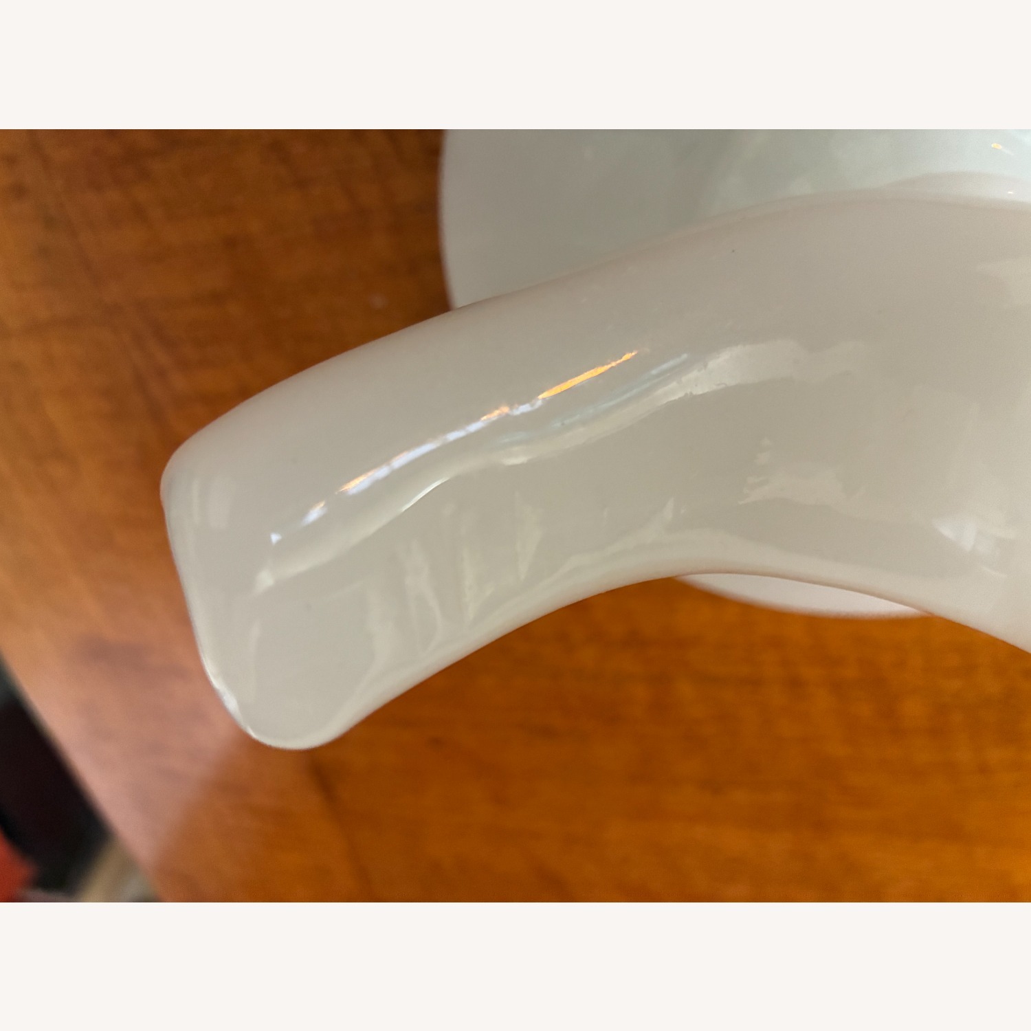 Vintage/Antique Mid Century White Glass Décor - image-4