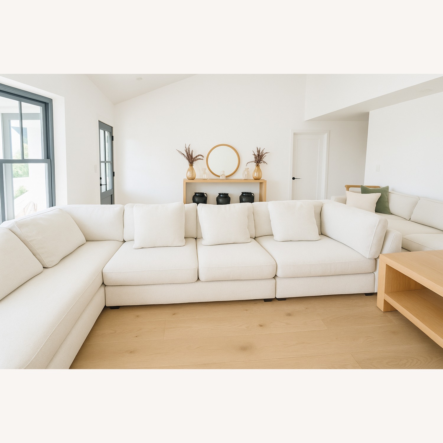 Z Gallerie 3+ Piece Sectional - image-0