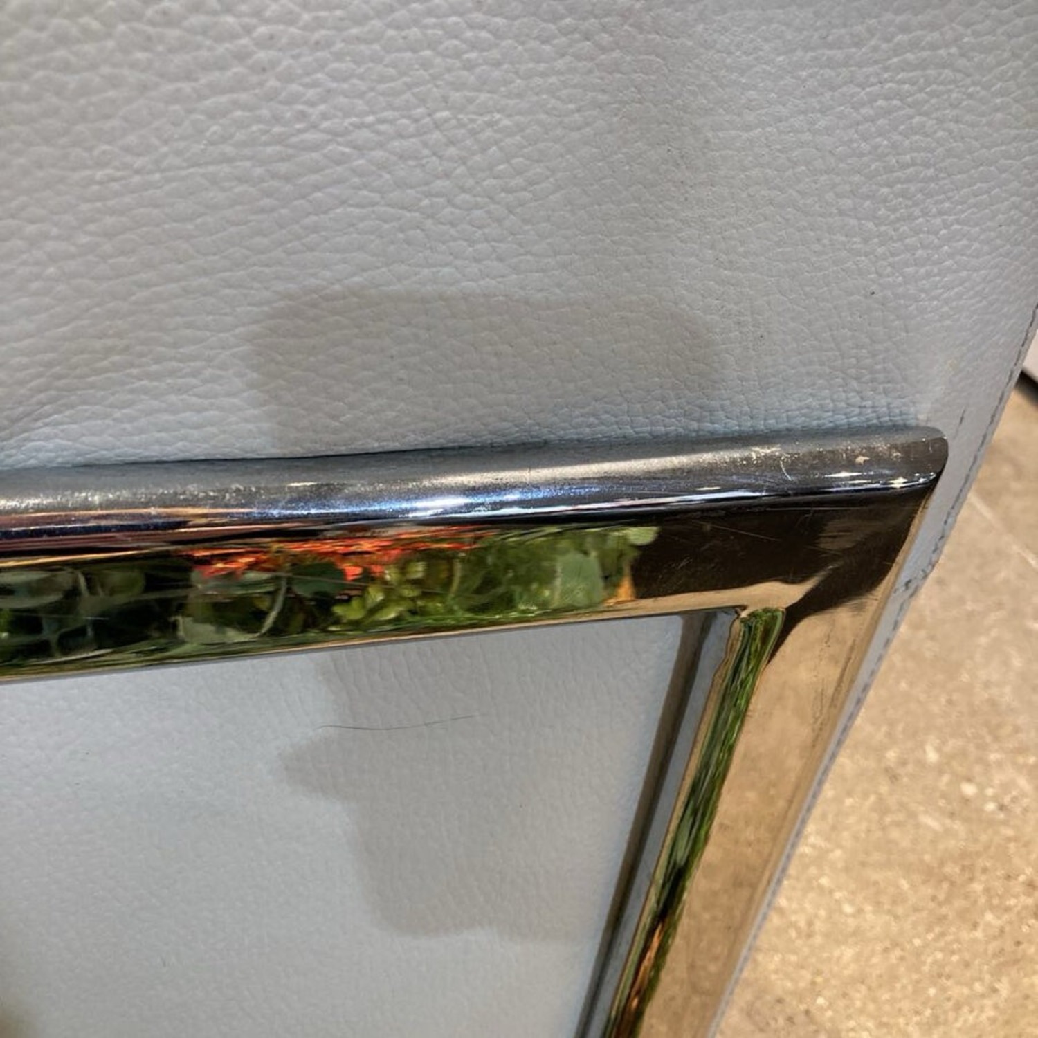 Cort Furniture Fregene Leather Sofa White  - image-5